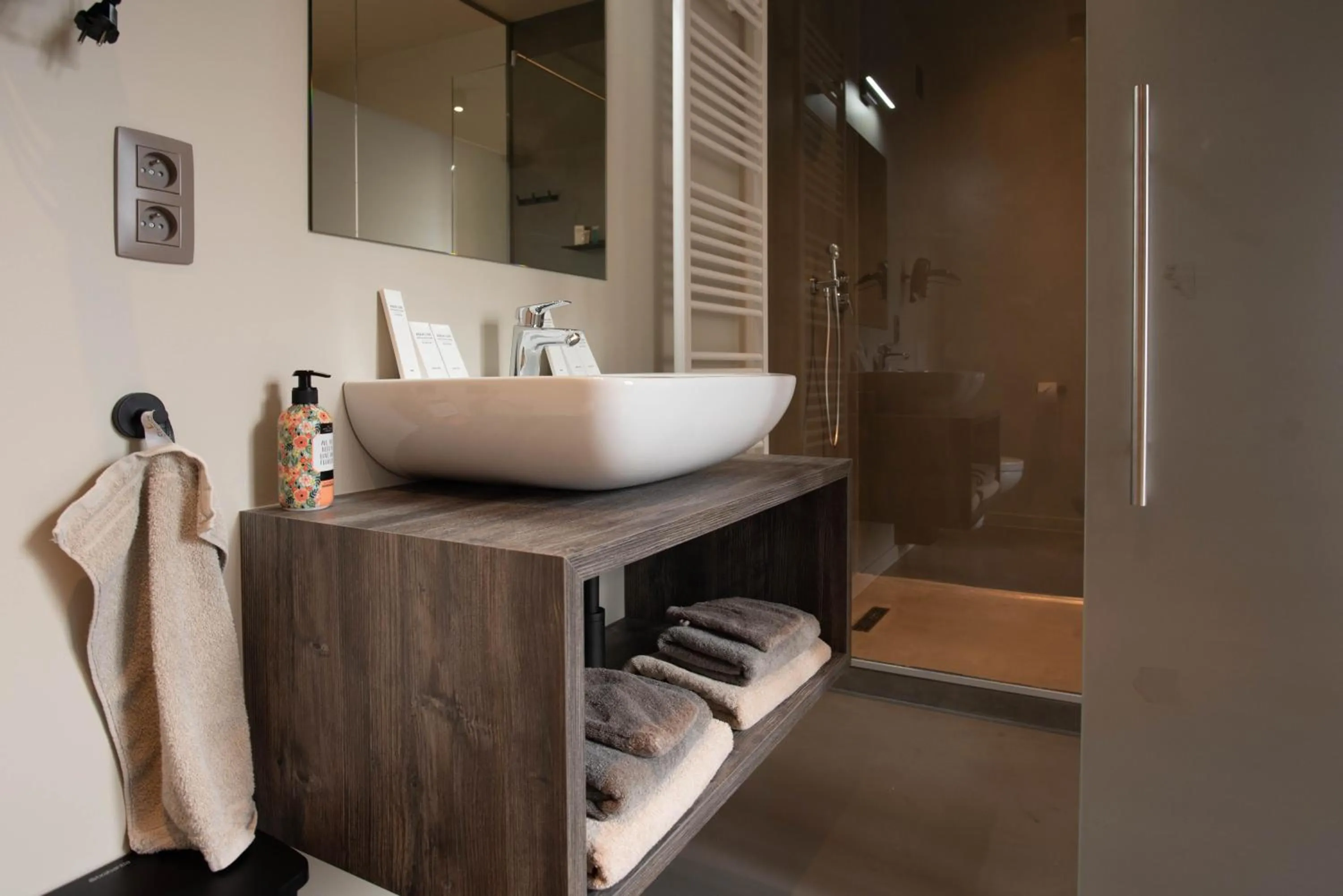 Bathroom in ‘t Ponton