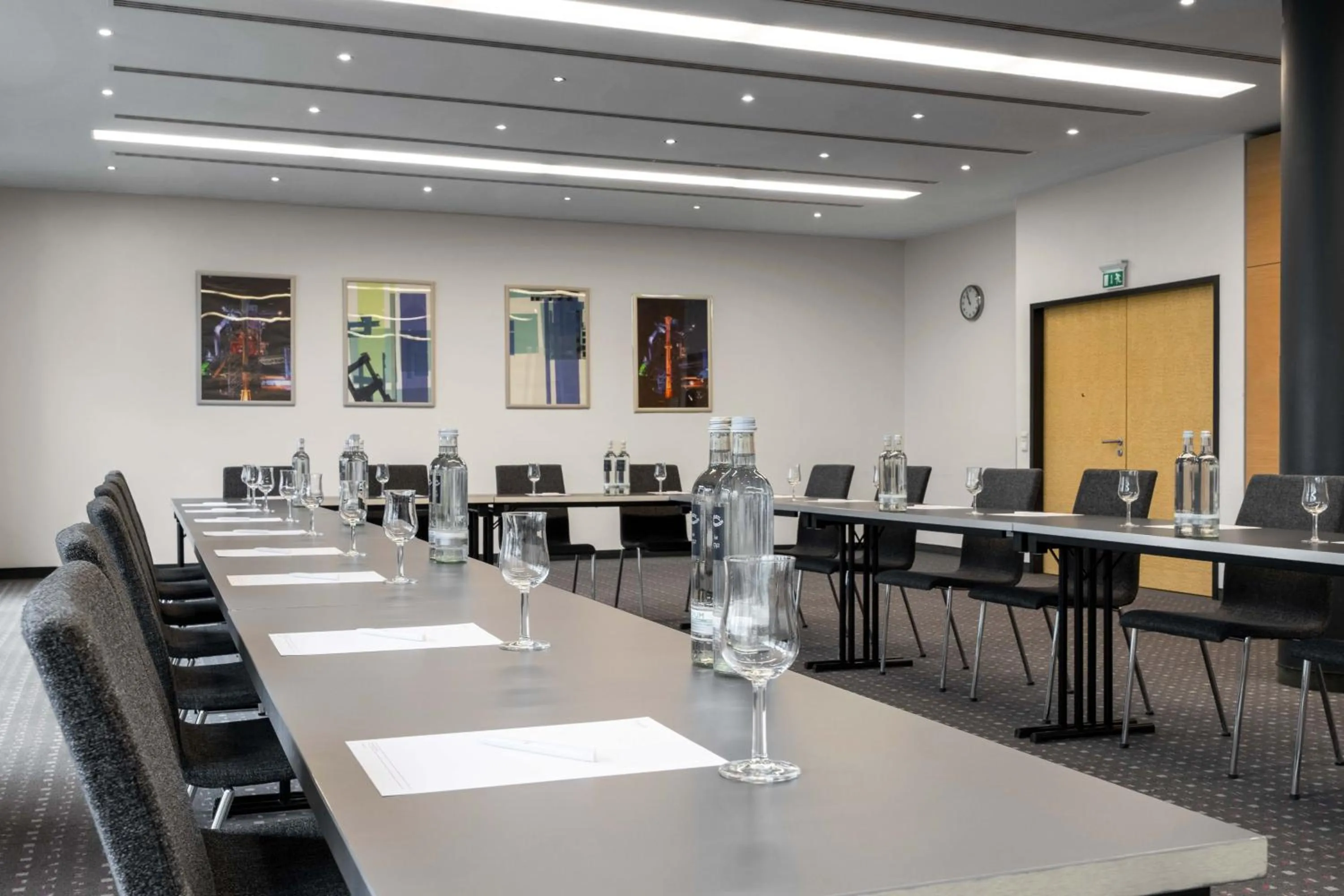 Meeting/conference room in Ramada by Wyndham Essen