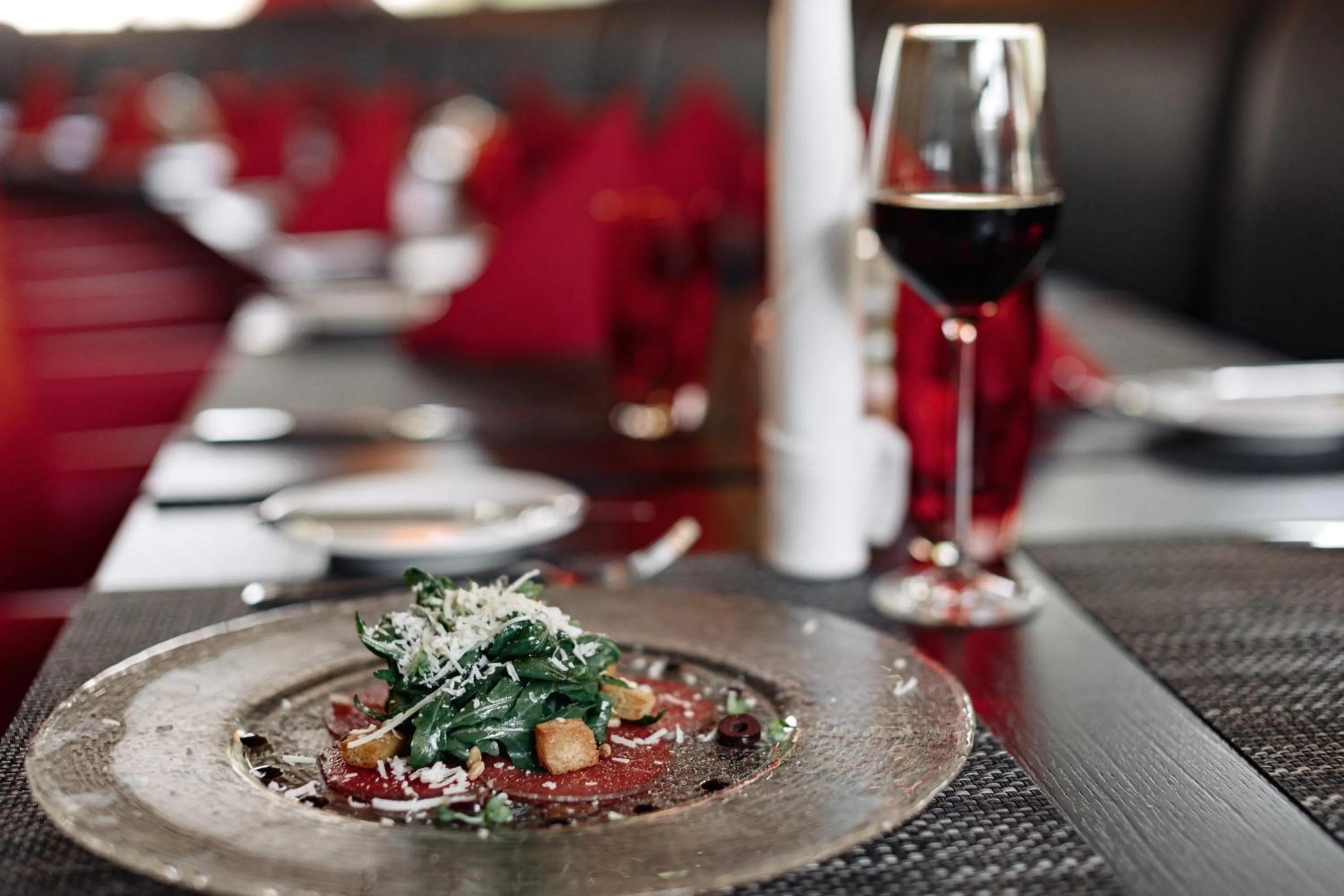 Restaurant/places to eat in Ramada by Wyndham Essen