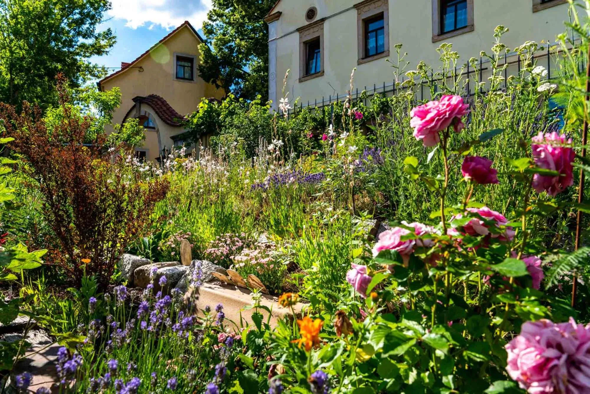 Facade/entrance in Landhotel Gut Wildberg mit Sauna