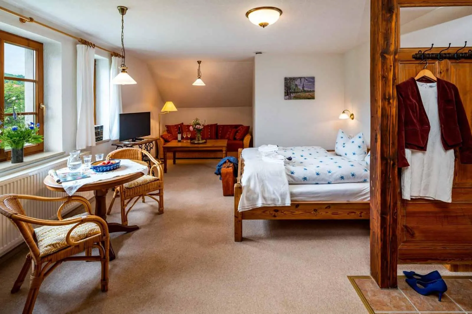 Photo of the whole room, Bed in Landhotel Gut Wildberg mit Sauna