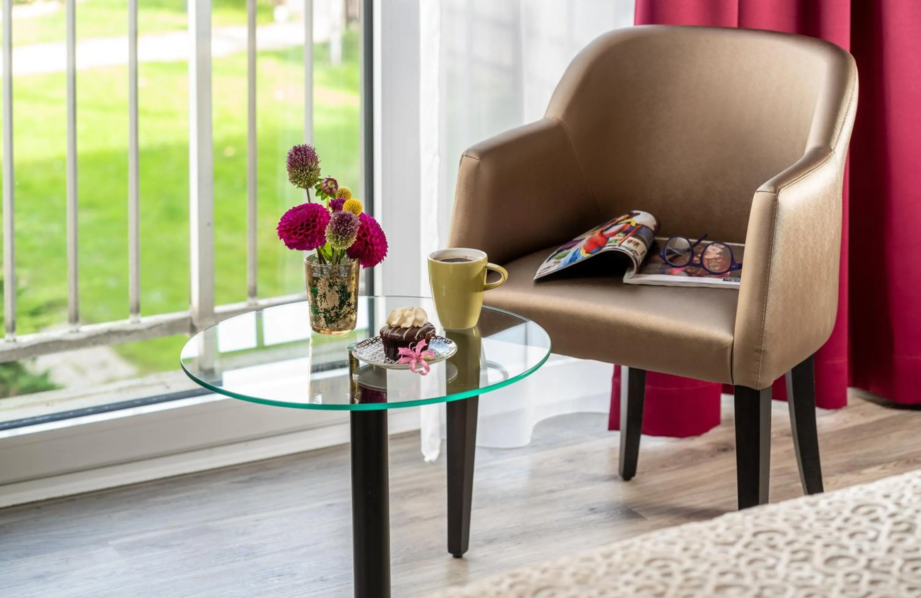 Bedroom in Leonardo Hotel Düsseldorf Airport Ratingen