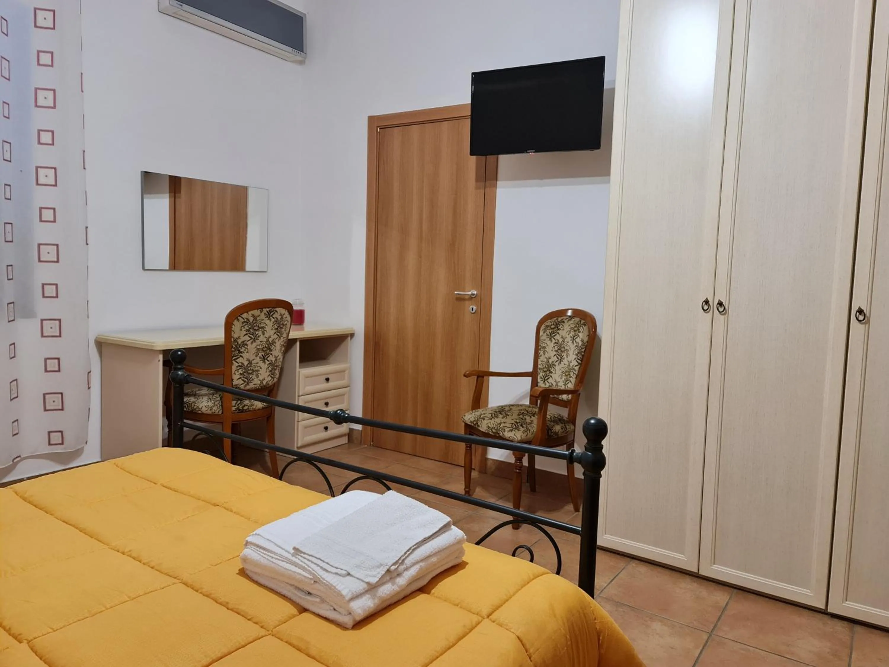 TV and multimedia, Bed in Casale Rurale