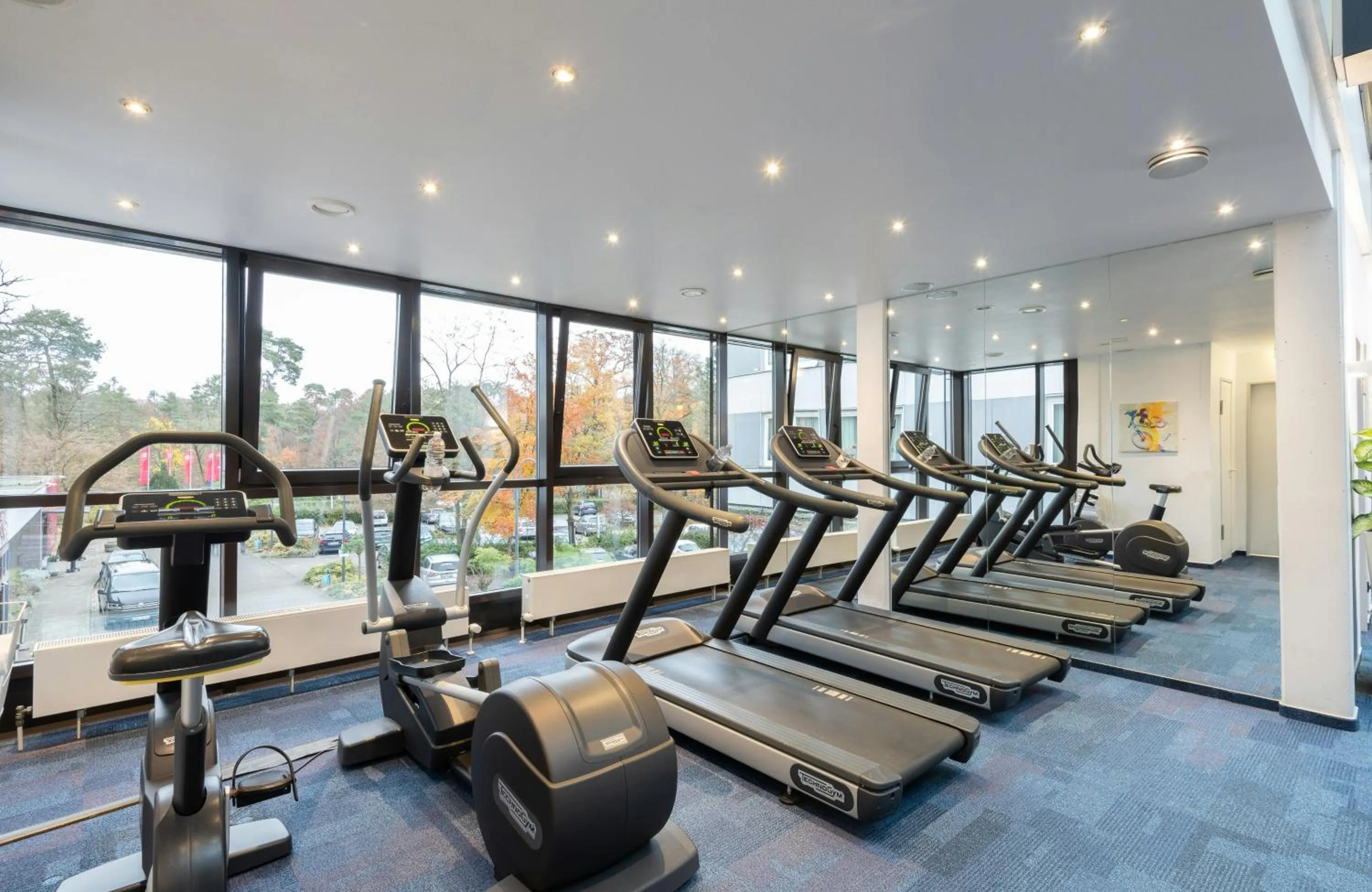 Fitness centre/facilities in Leonardo Hotel Frankfurt City South