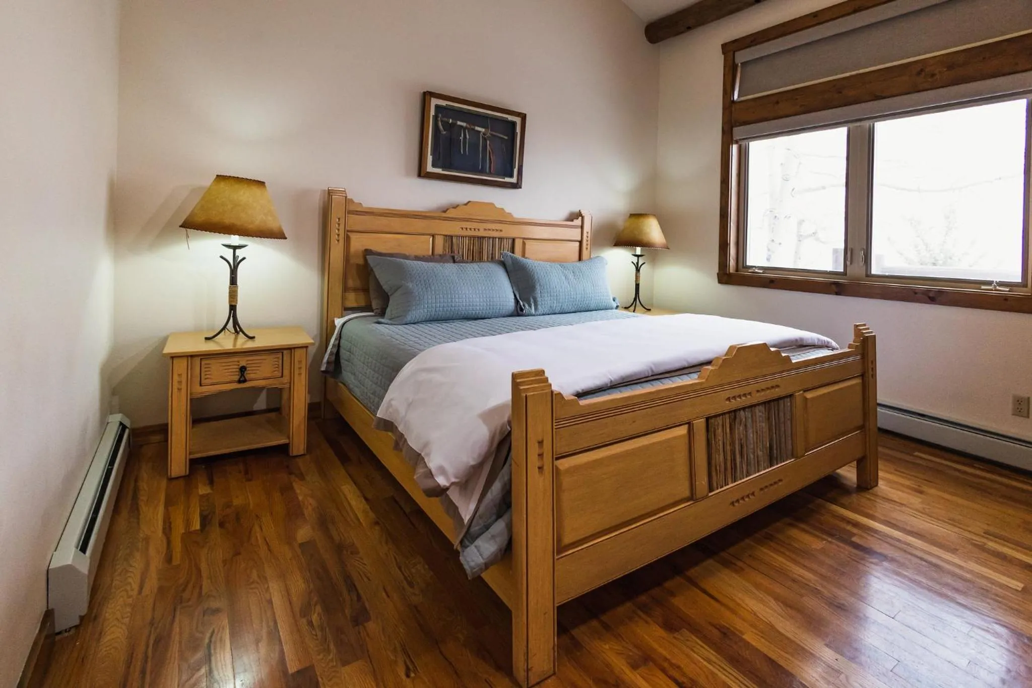 Bed in Taharaa Mountain Lodge