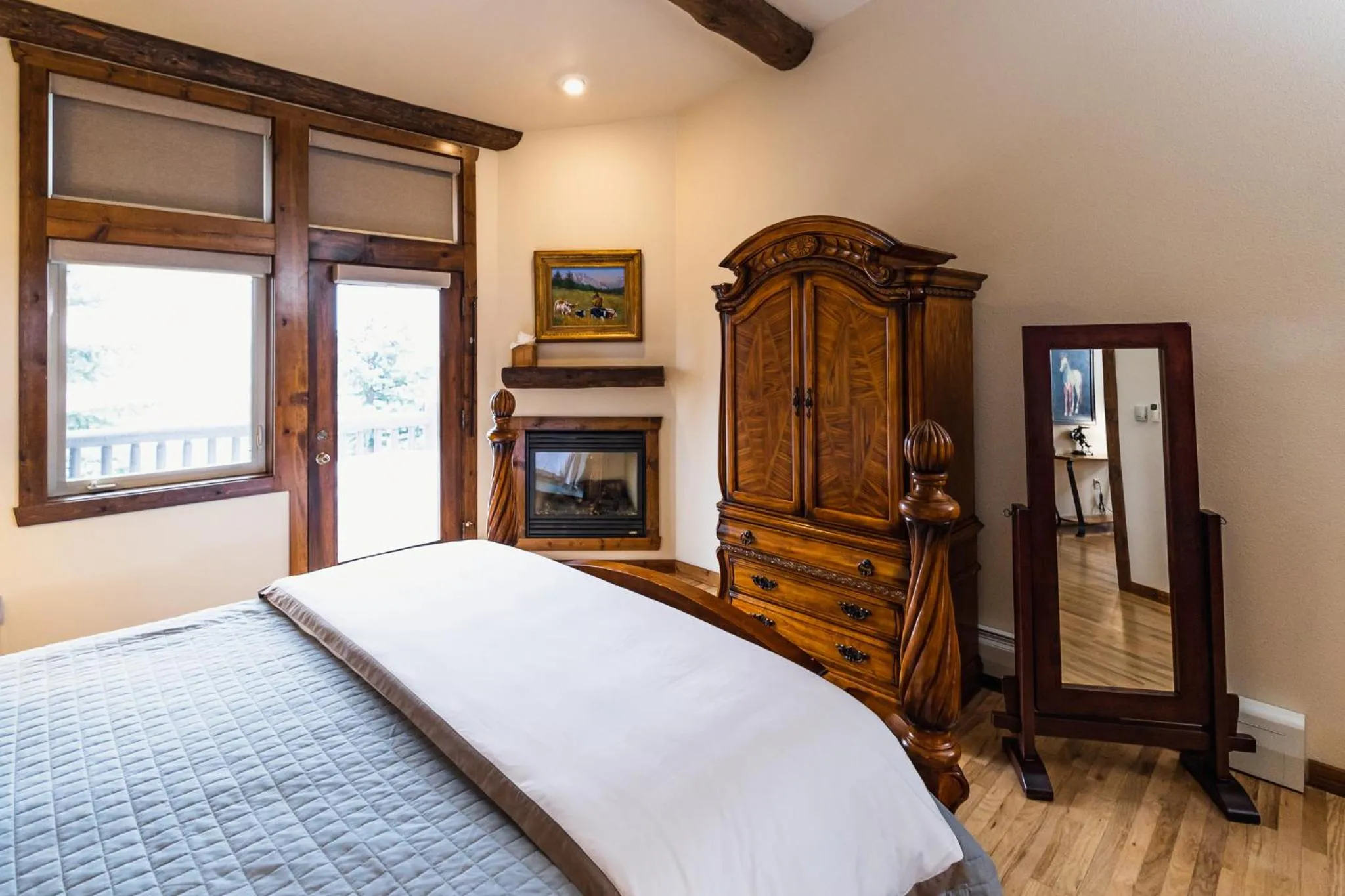 Bed in Taharaa Mountain Lodge