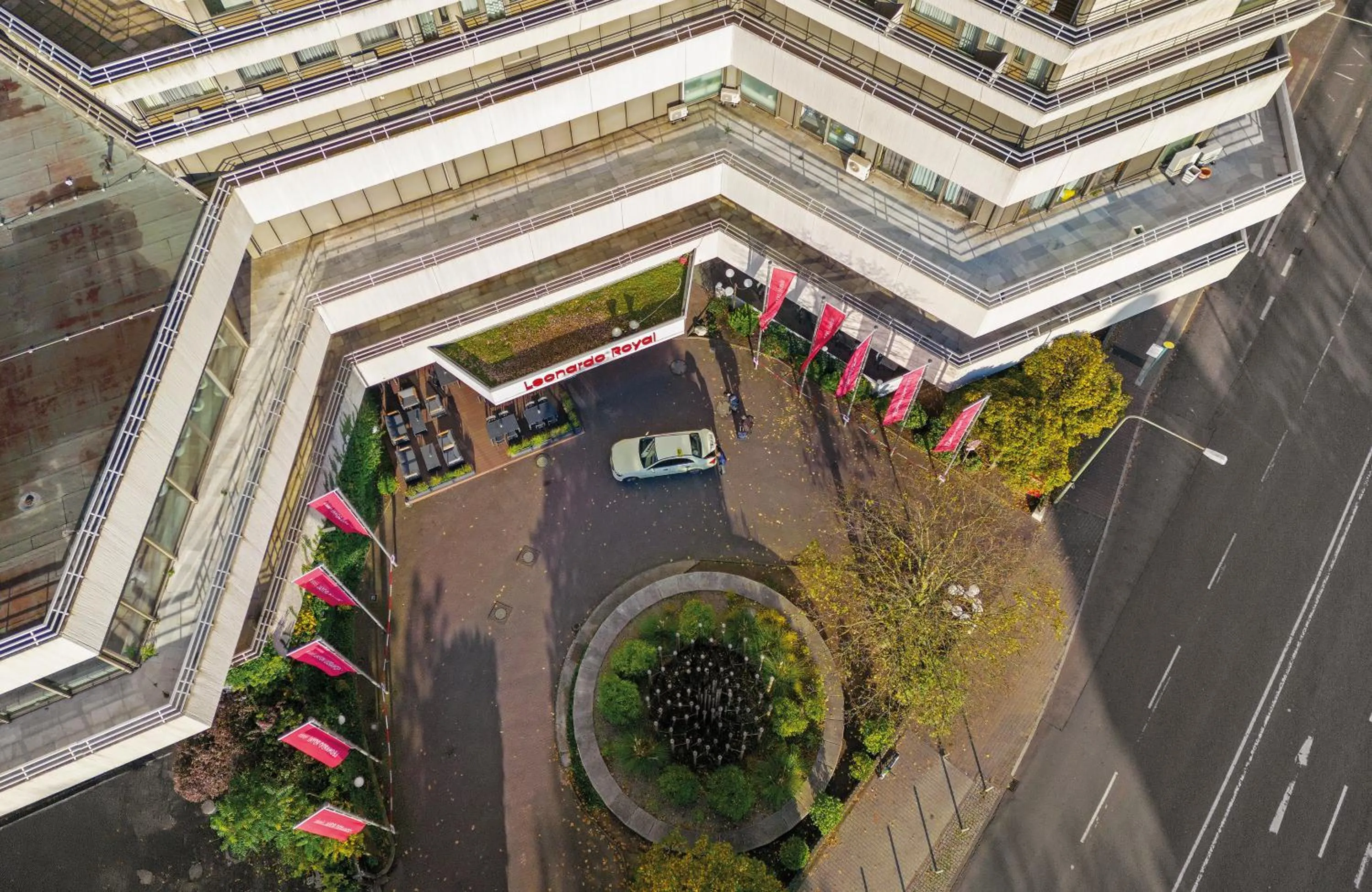 Property building in Leonardo Royal Hotel Frankfurt