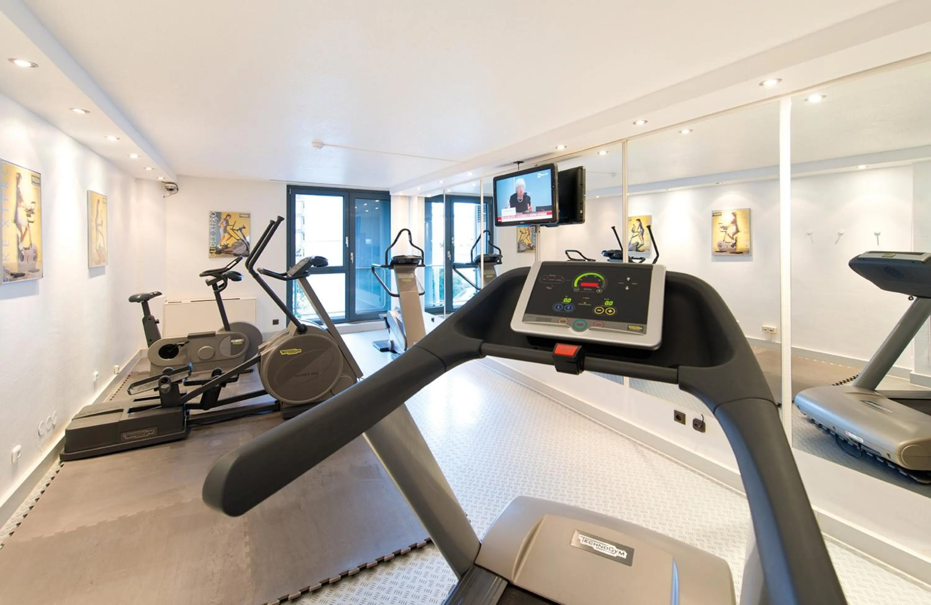 Fitness centre/facilities in Leonardo Hotel Hannover Airport