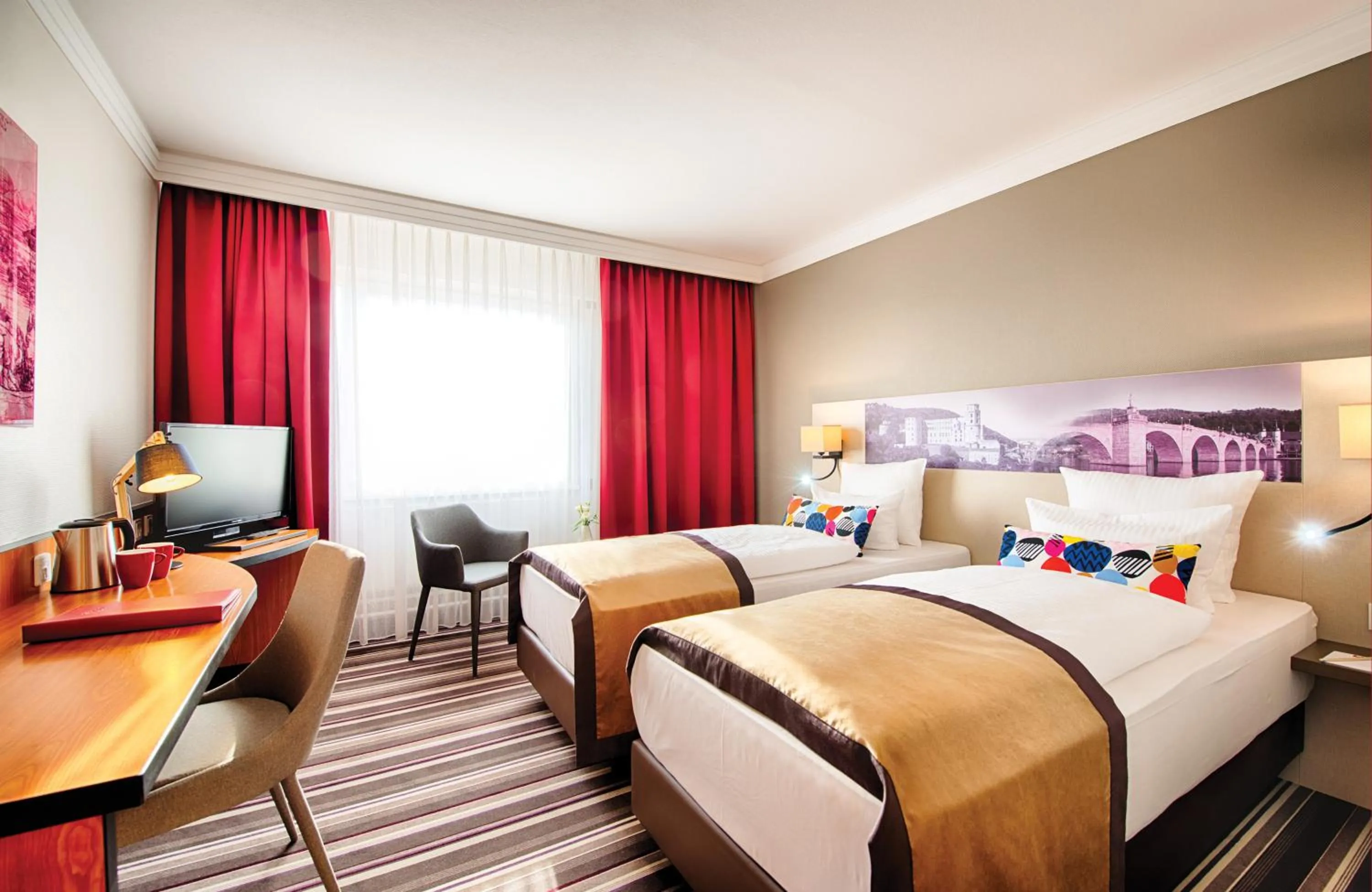 Photo of the whole room, Bed in Leonardo Hotel Heidelberg