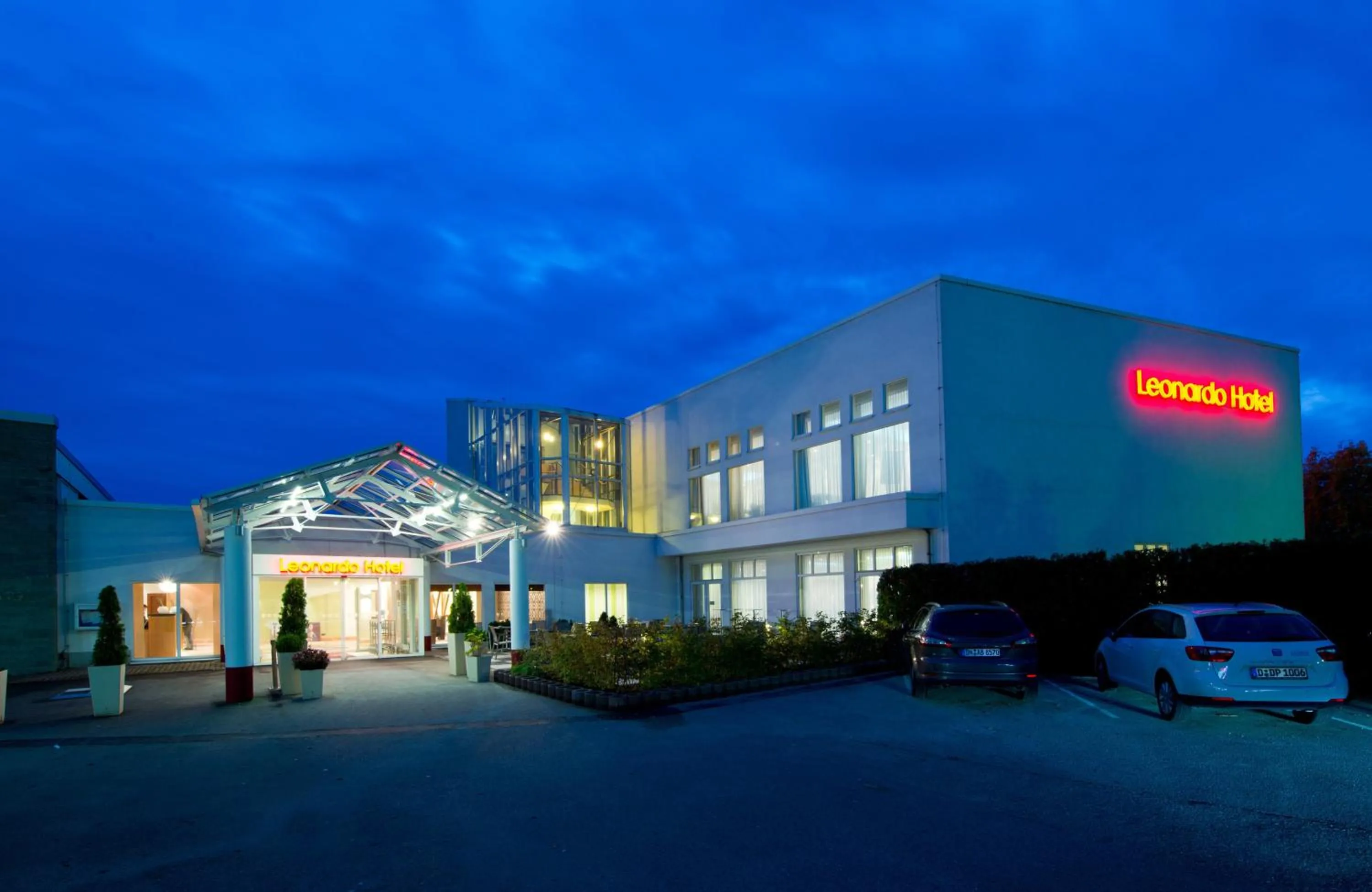 Facade/entrance in Leonardo Hotel Heidelberg