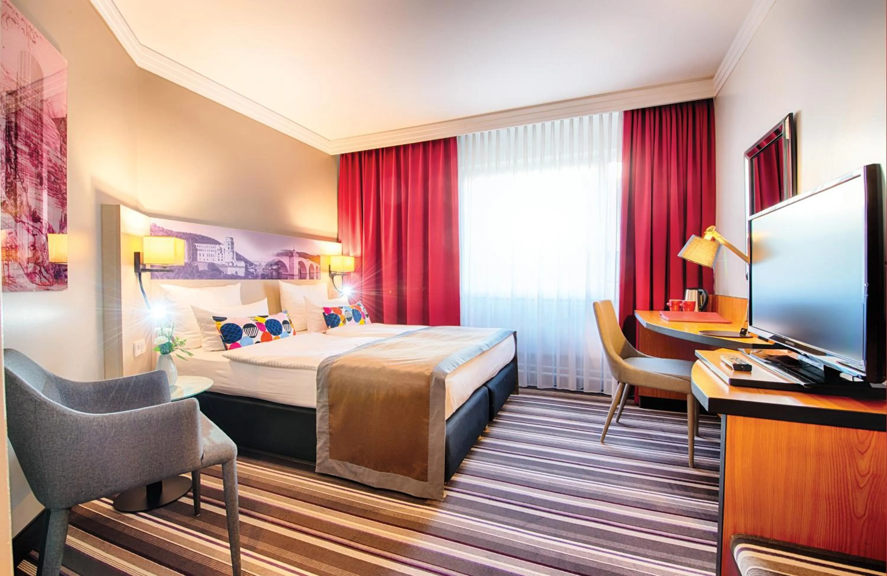 Photo of the whole room, Bed in Leonardo Hotel Heidelberg