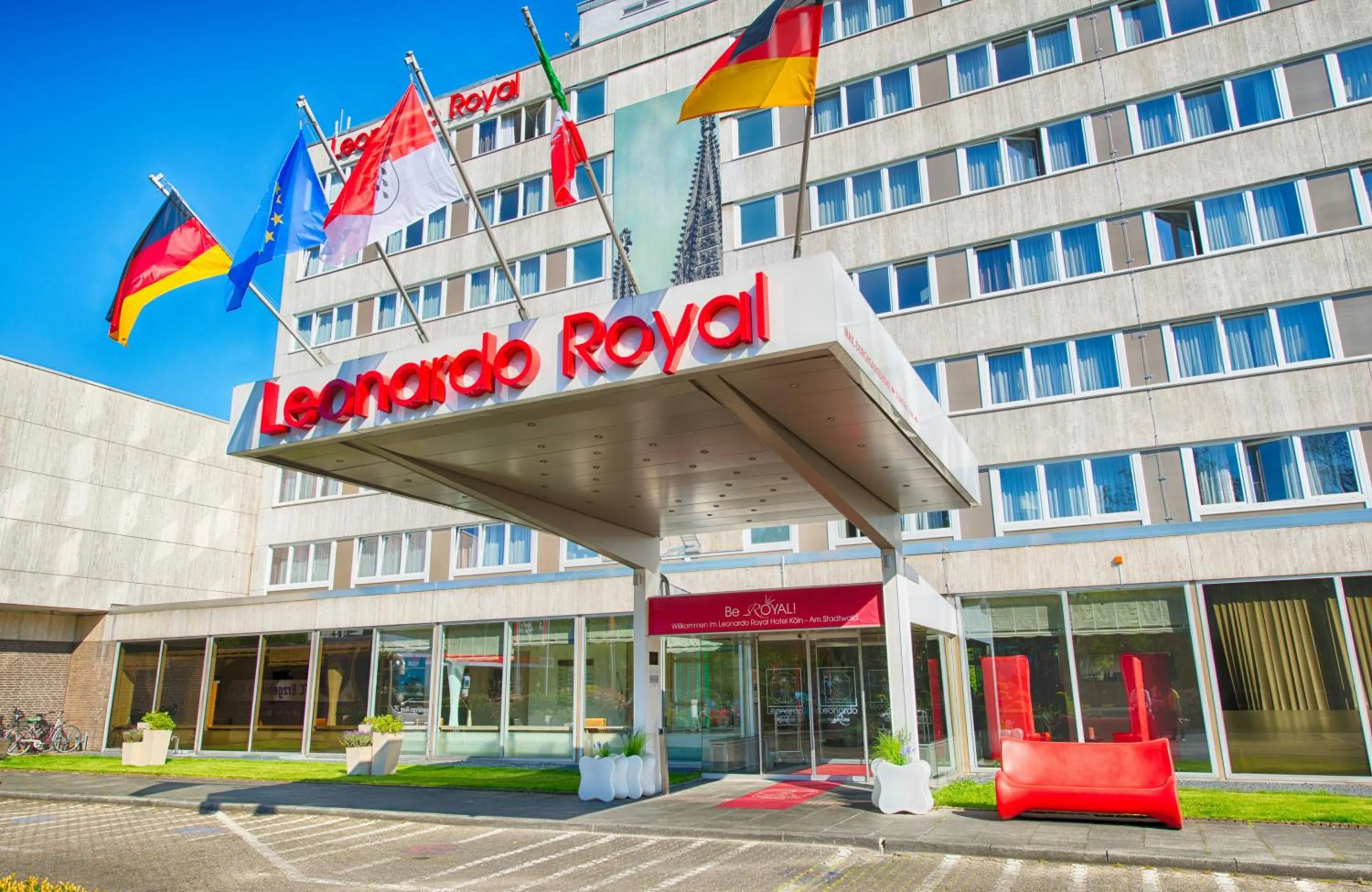 Property building in Leonardo Royal Hotel Köln - Am Stadtwald