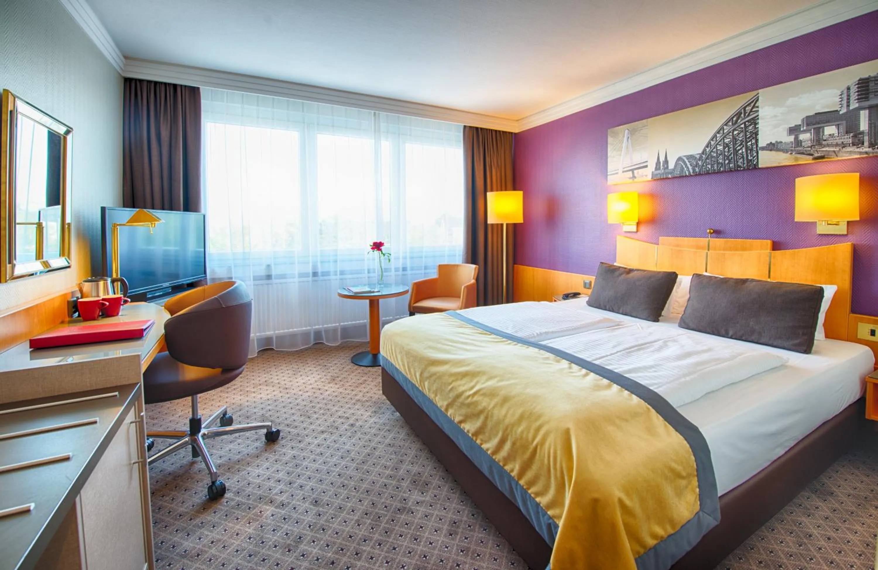 Photo of the whole room, Bed in Leonardo Royal Hotel Köln - Am Stadtwald