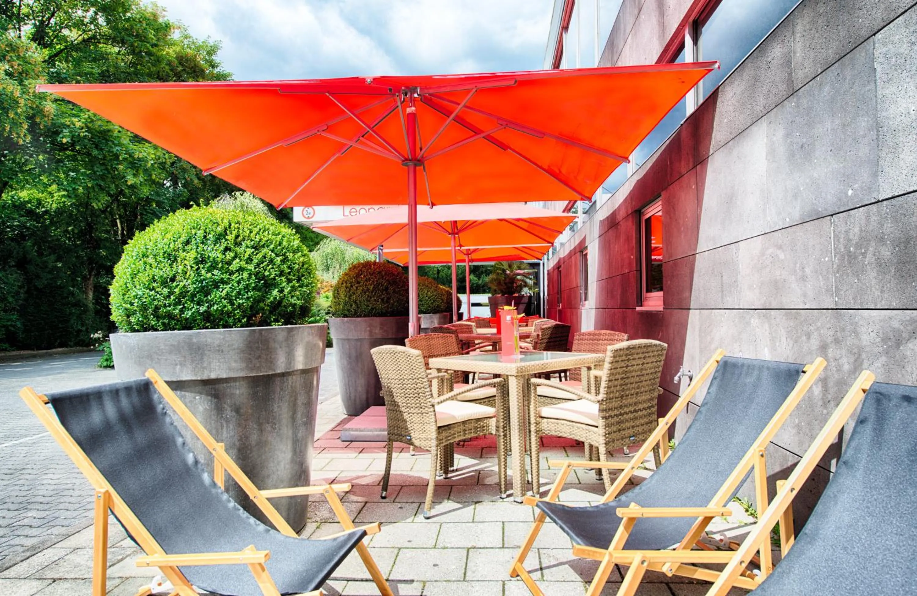 Balcony/Terrace in Leonardo Hotel Munich Arabellapark