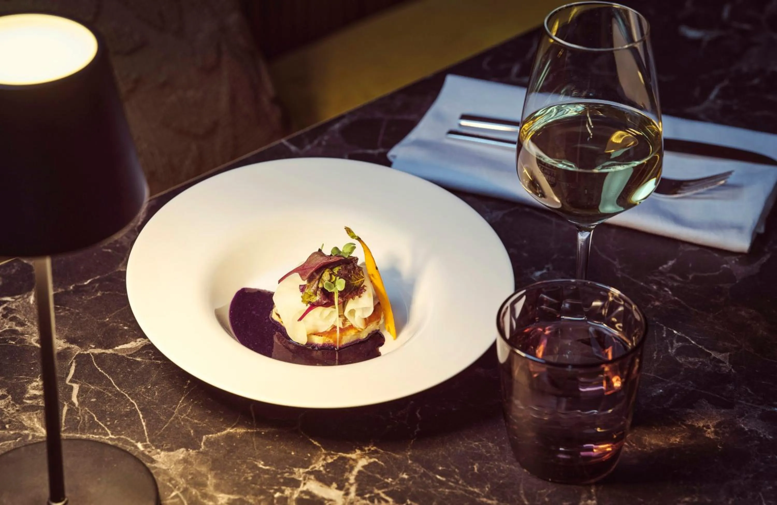 Restaurant/places to eat in Leonardo Royal Hotel Baden- Baden