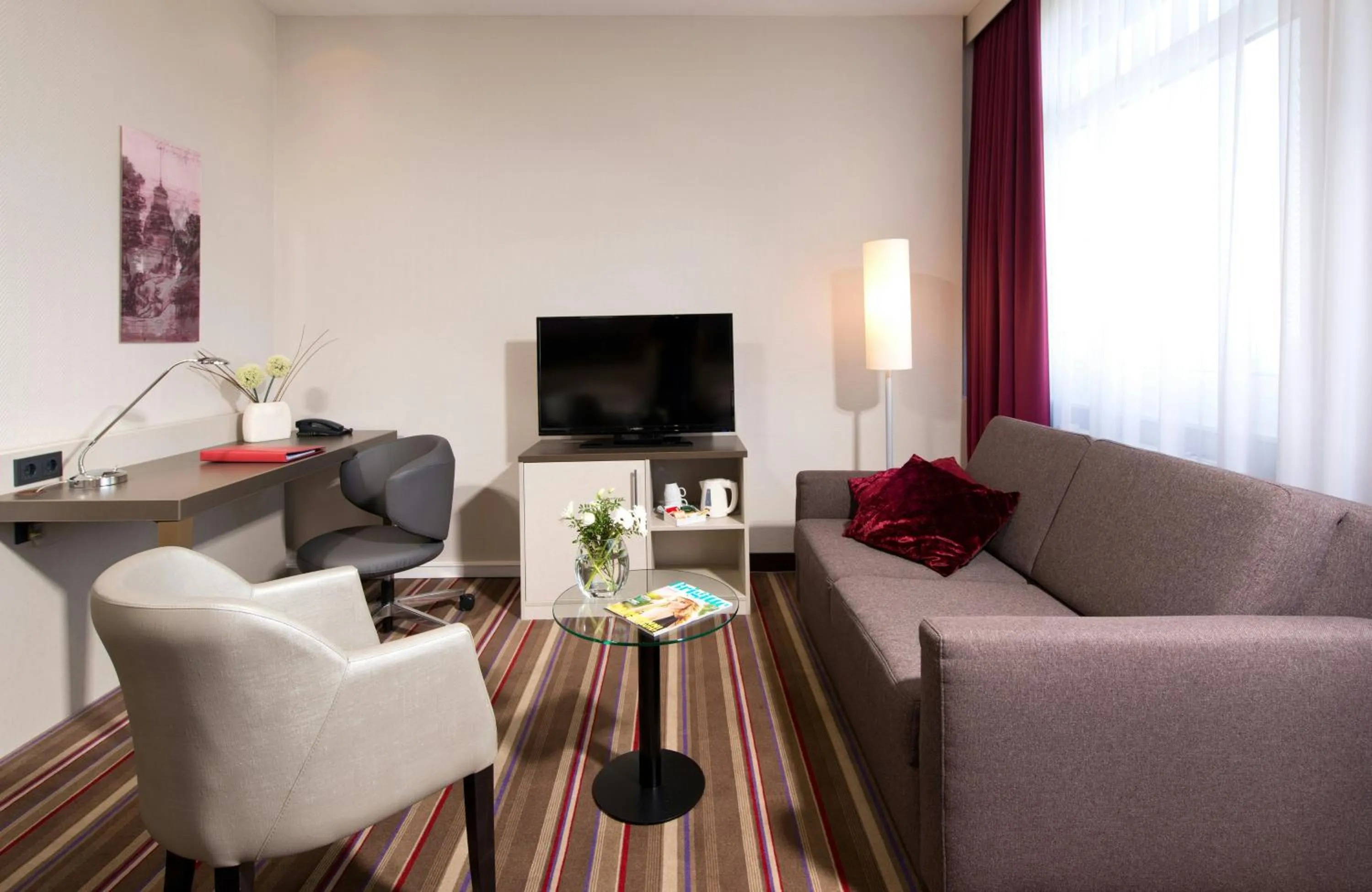 Photo of the whole room in Leonardo Hotel Karlsruhe