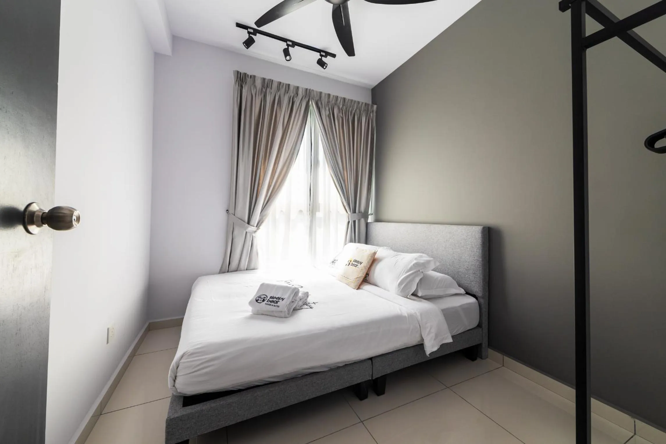 Bed in Gaia Residence, Gamuda Gardens Rawang by Sleepy Bear