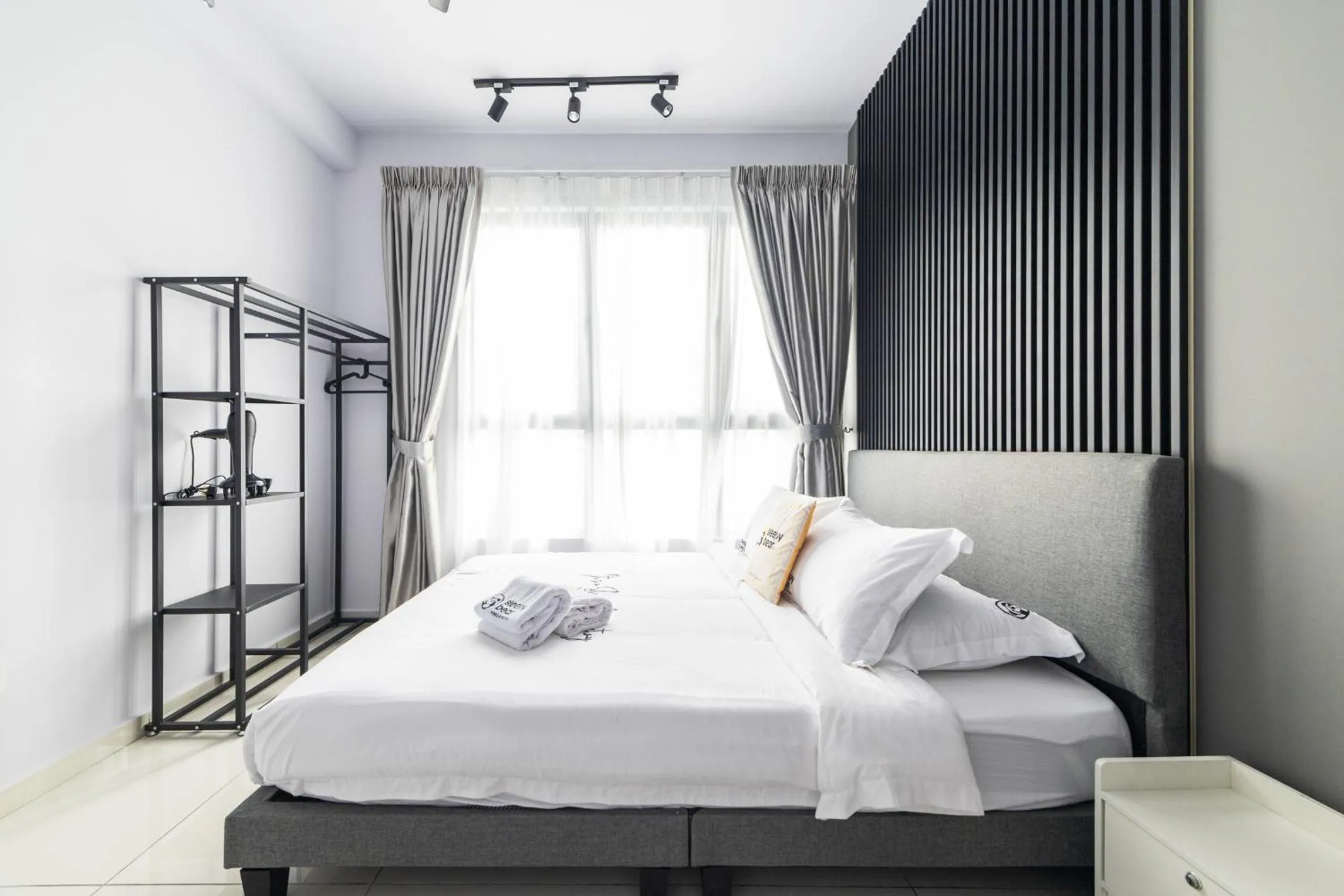 Bed in Gaia Residence, Gamuda Gardens Rawang by Sleepy Bear