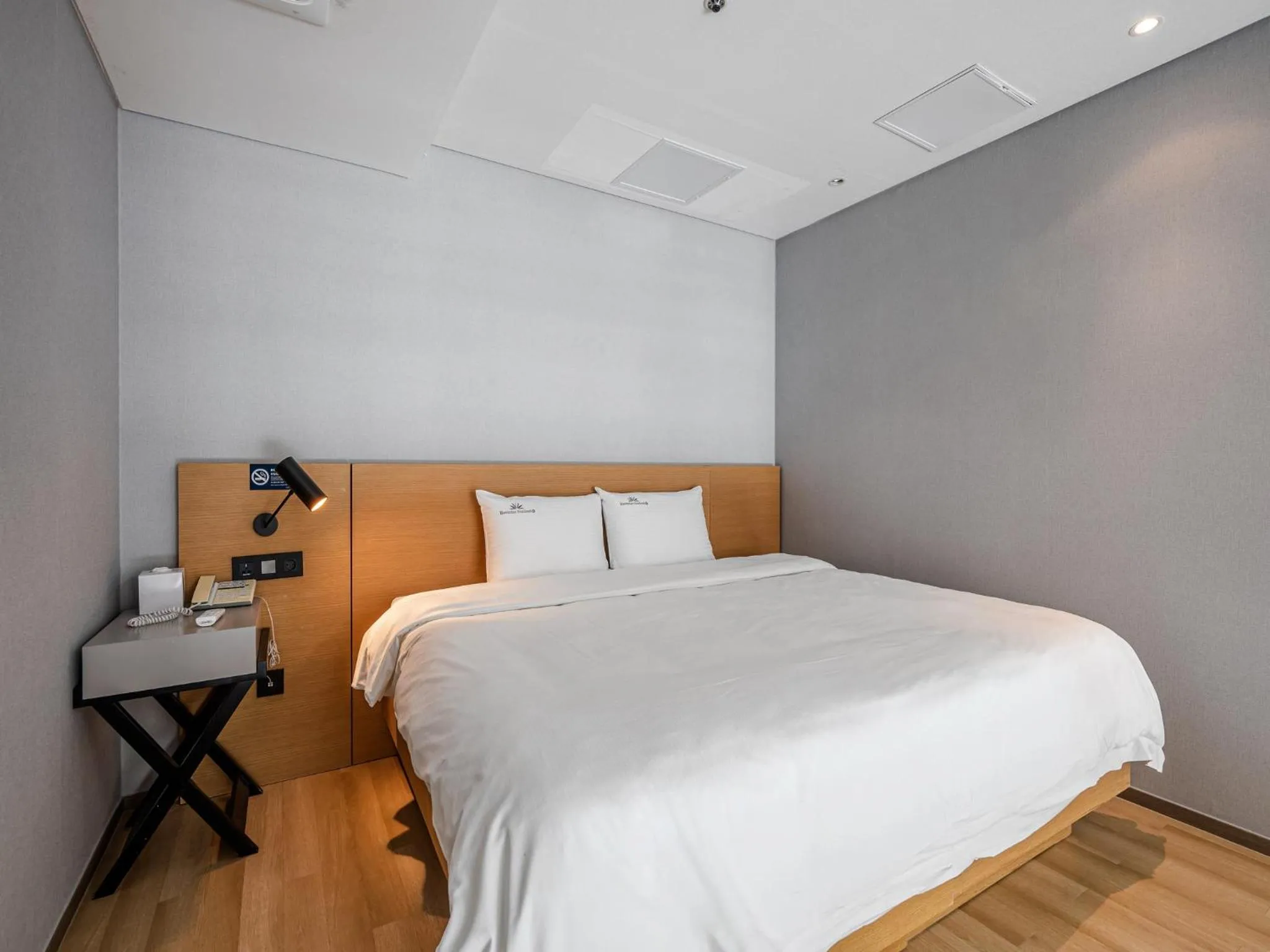 Bed in Haeundae Seacloud Hotel Residence