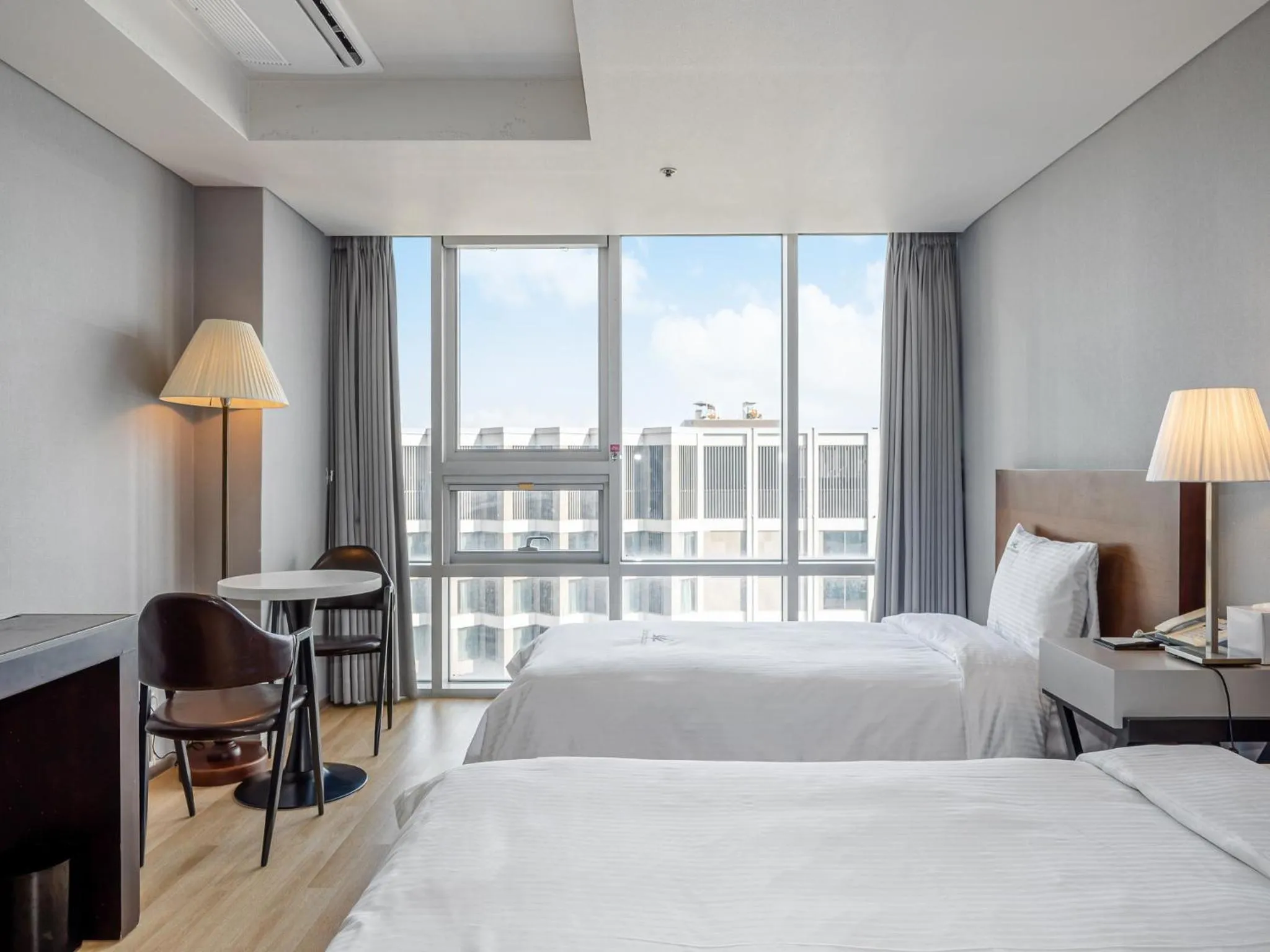 Area and facilities, Bed in Haeundae Seacloud Hotel Residence