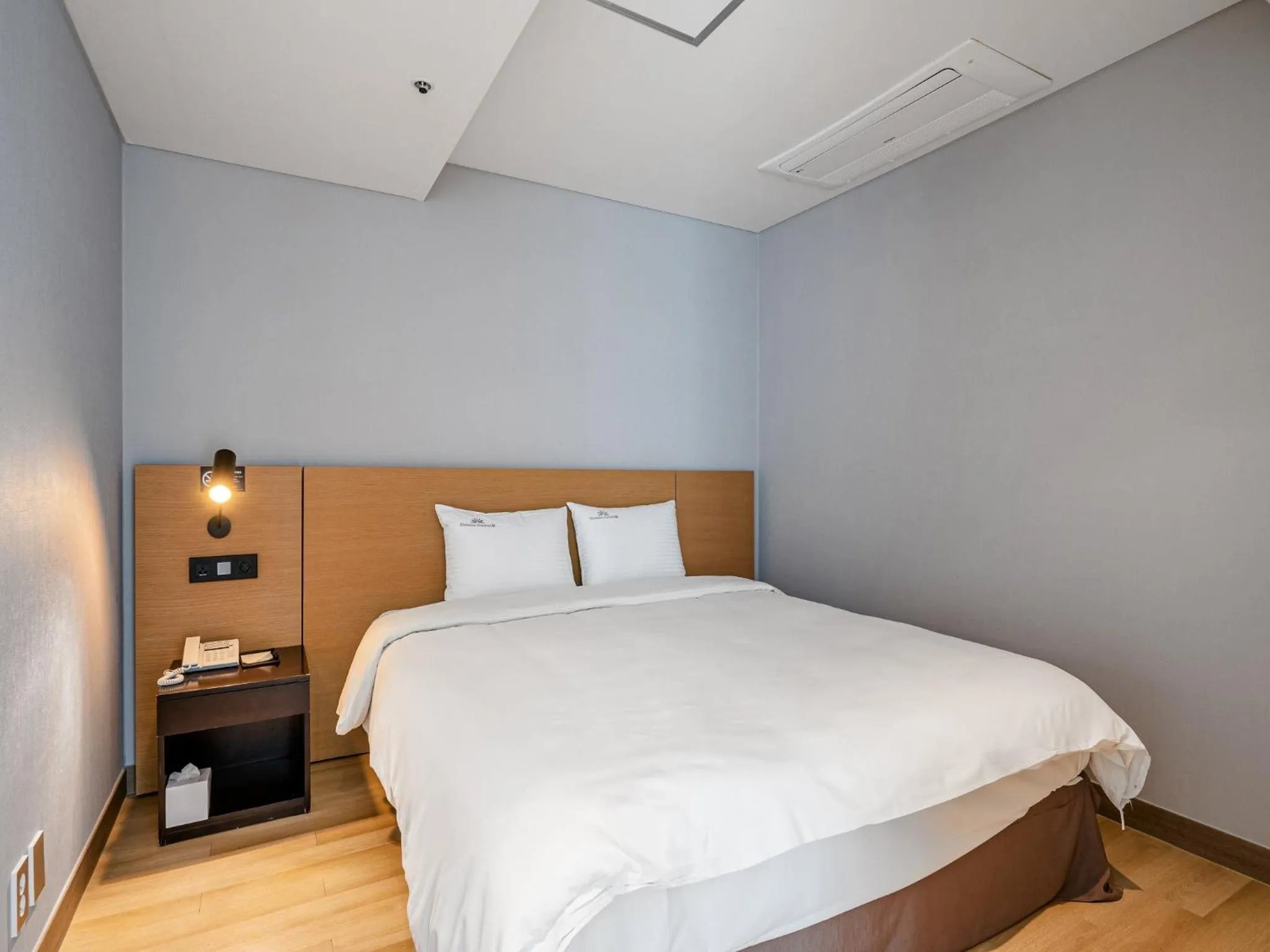 Bed in Haeundae Seacloud Hotel Residence