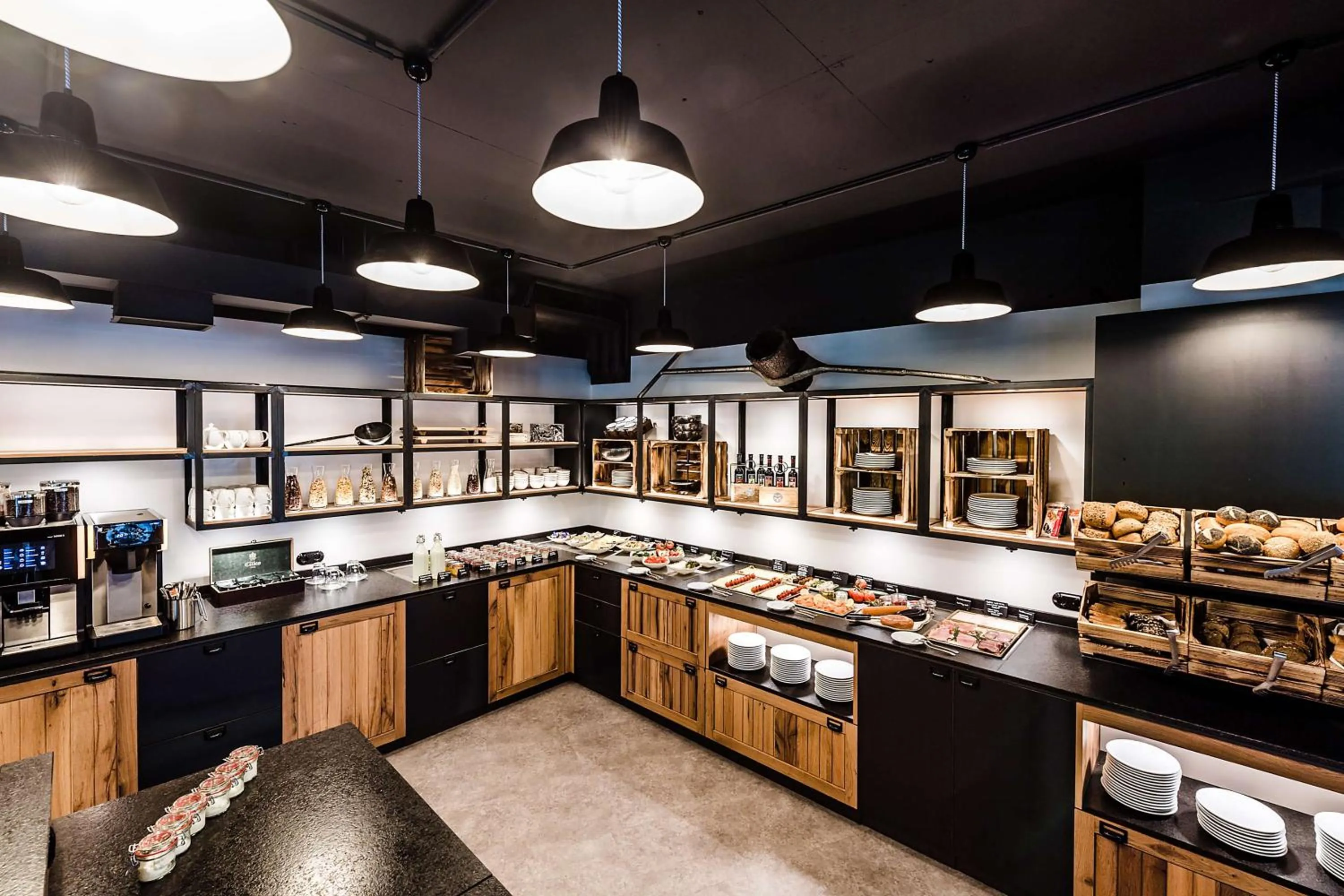 Food and drinks in Best Western Plus Parkhotel Velbert