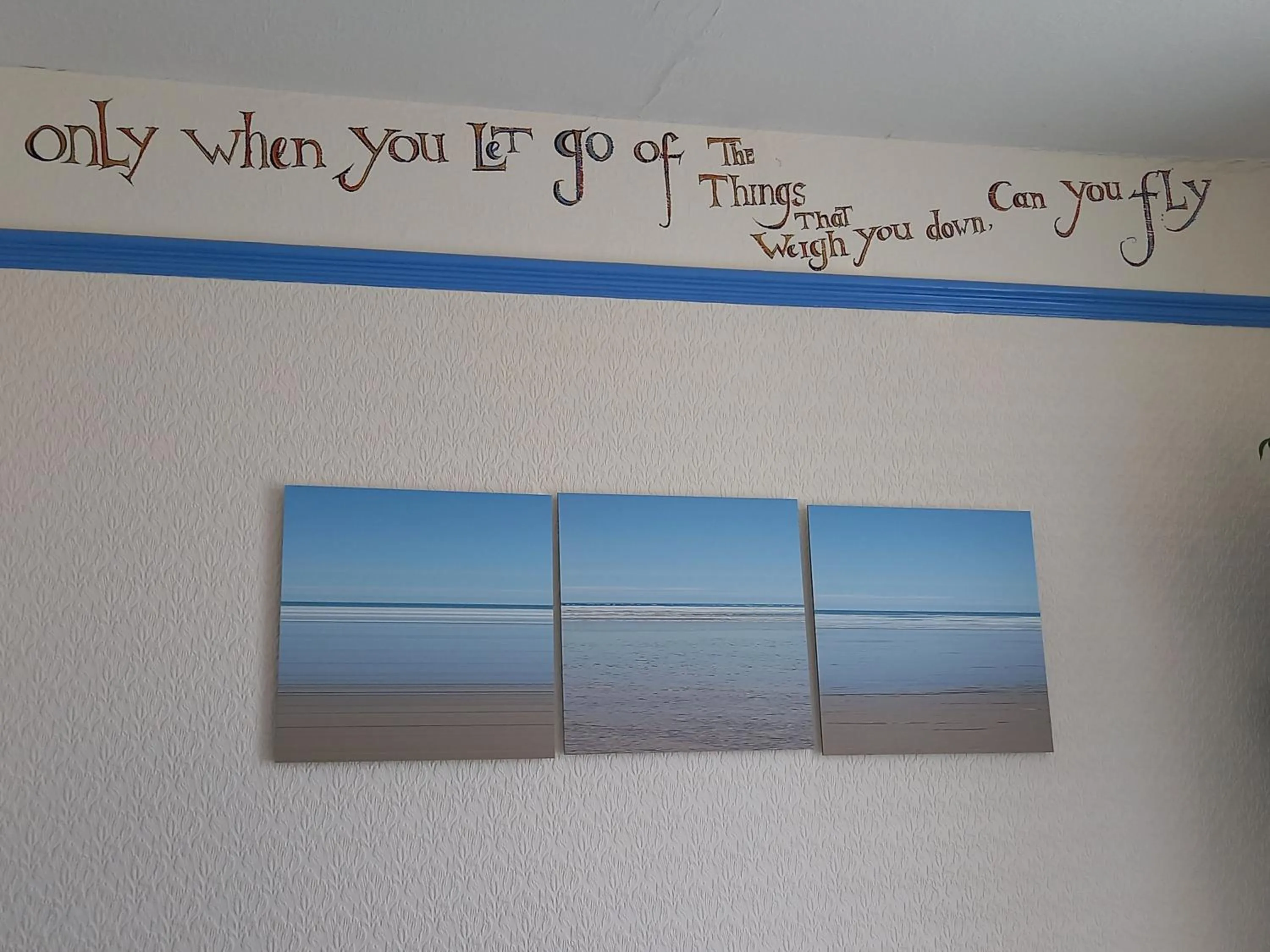 Decorative detail in Falmouth Lodge