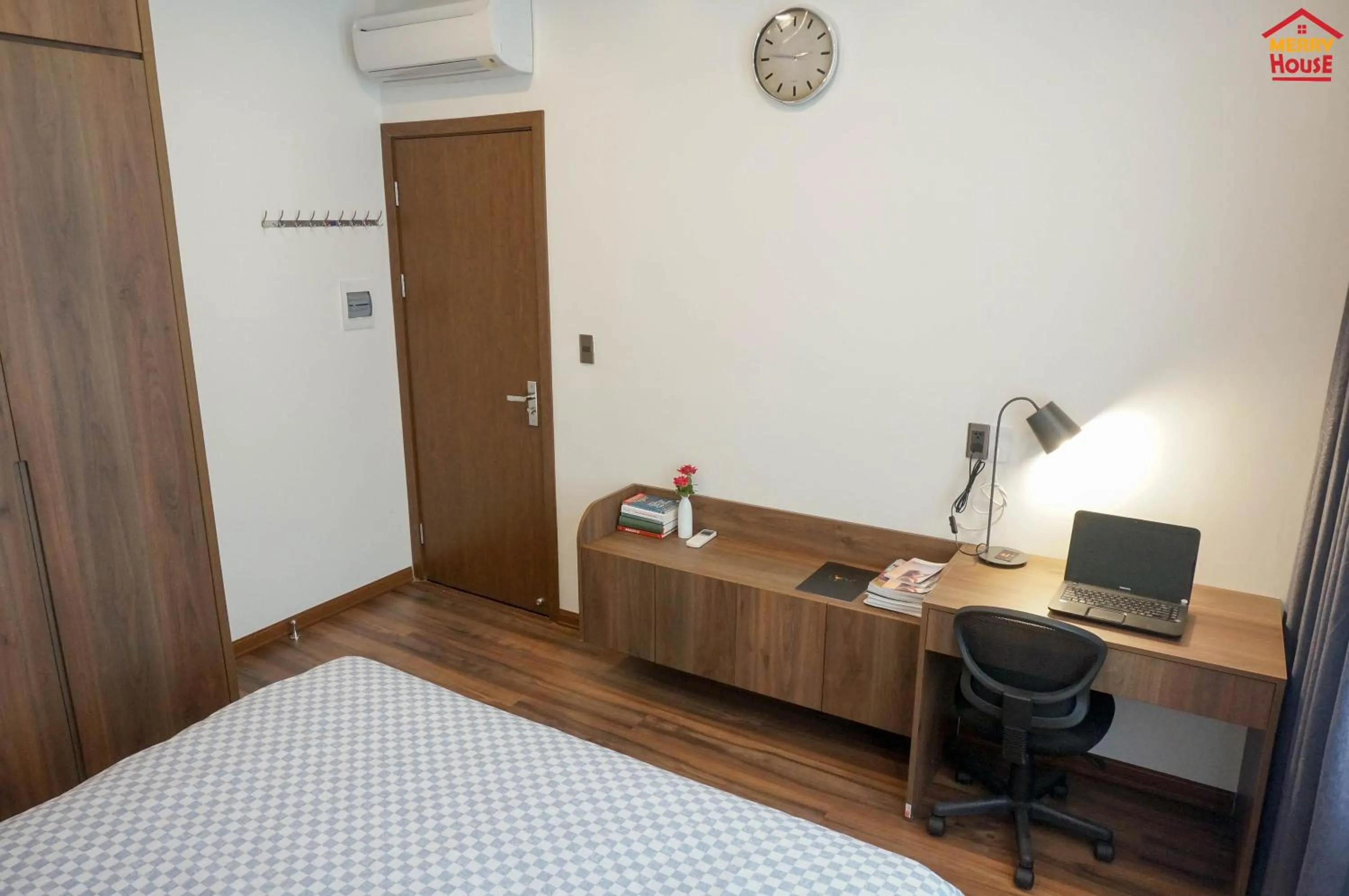 Bedroom, Bed in Merry House Imperia