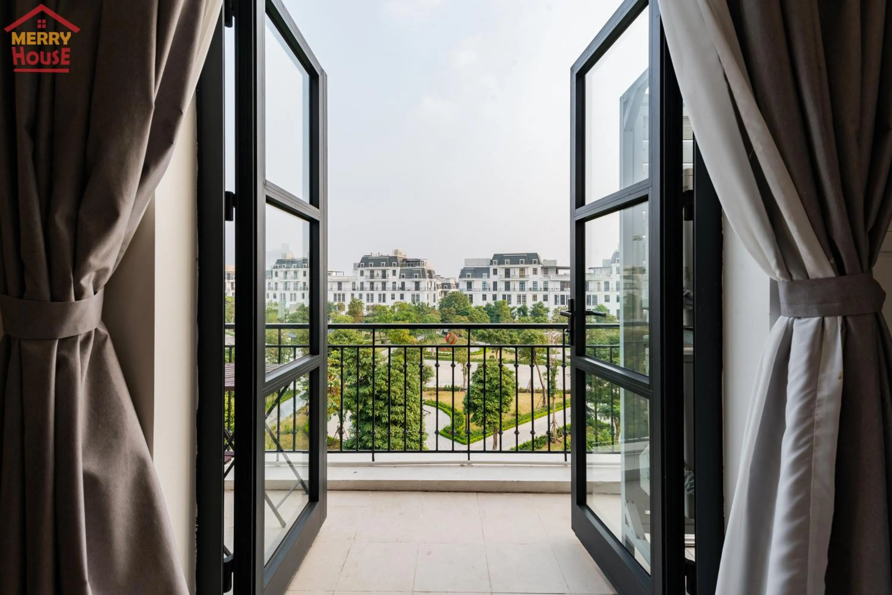 Balcony/Terrace in Merry House Imperia