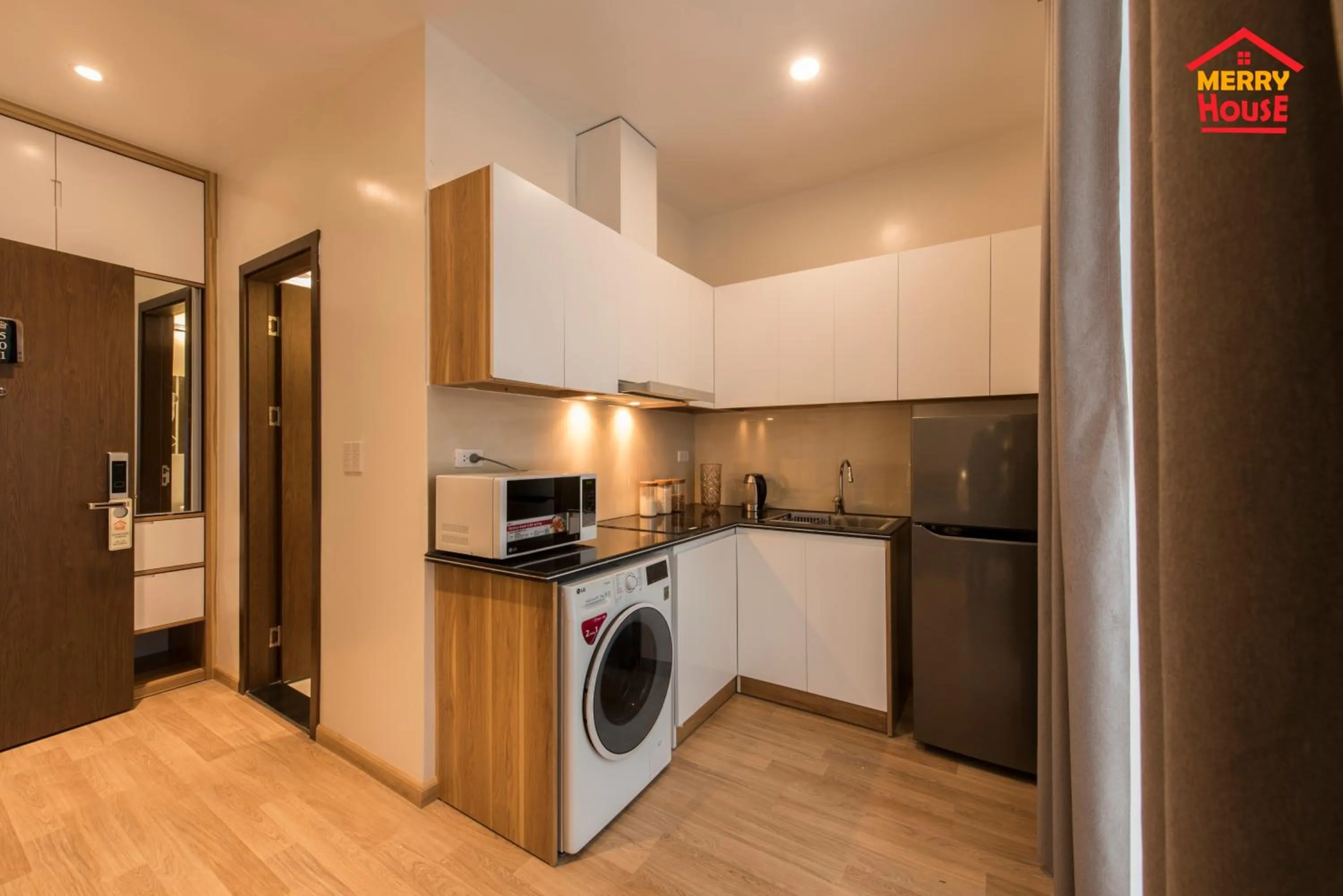 Kitchen or kitchenette in Merry House Imperia