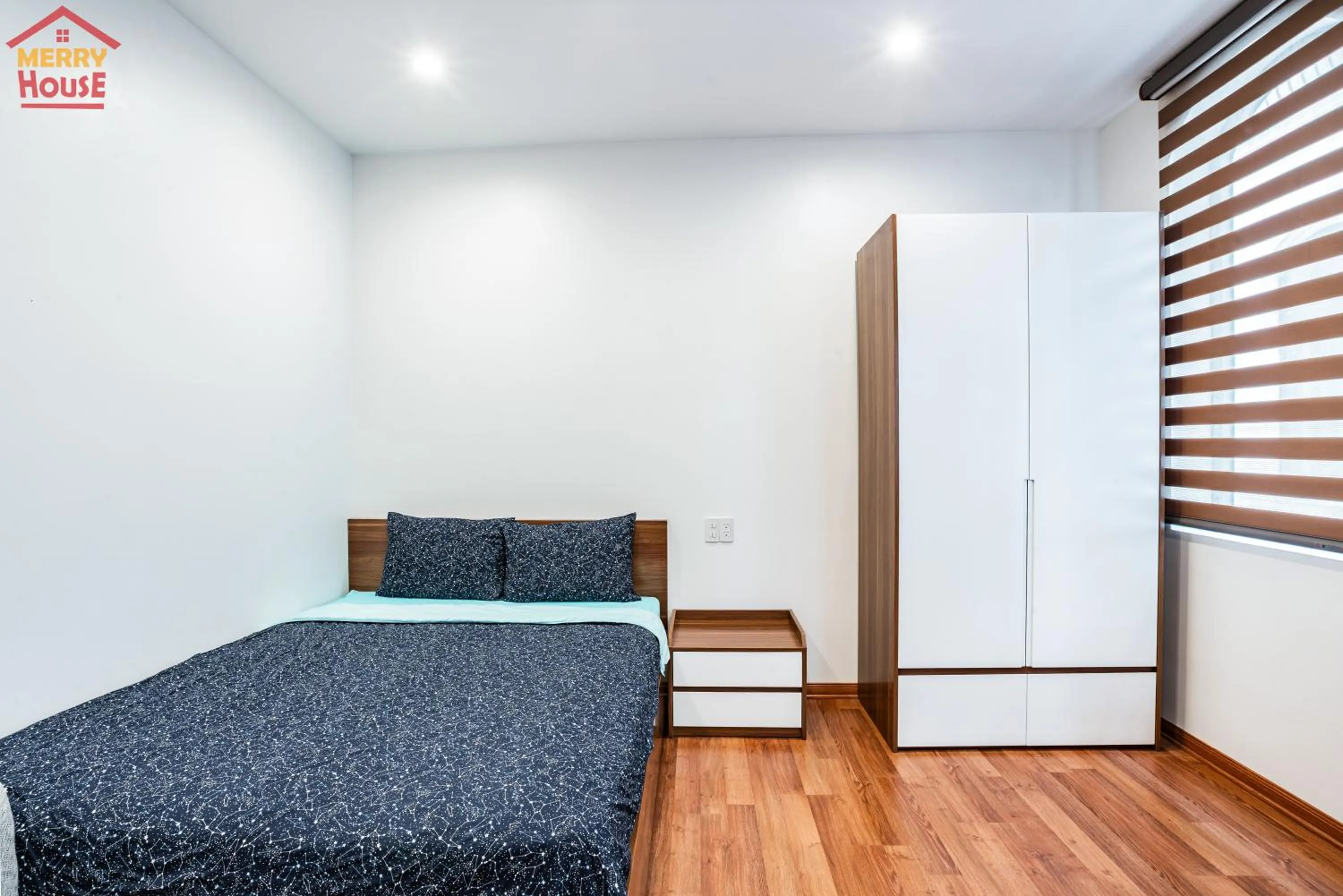 Bed in Merry House Imperia