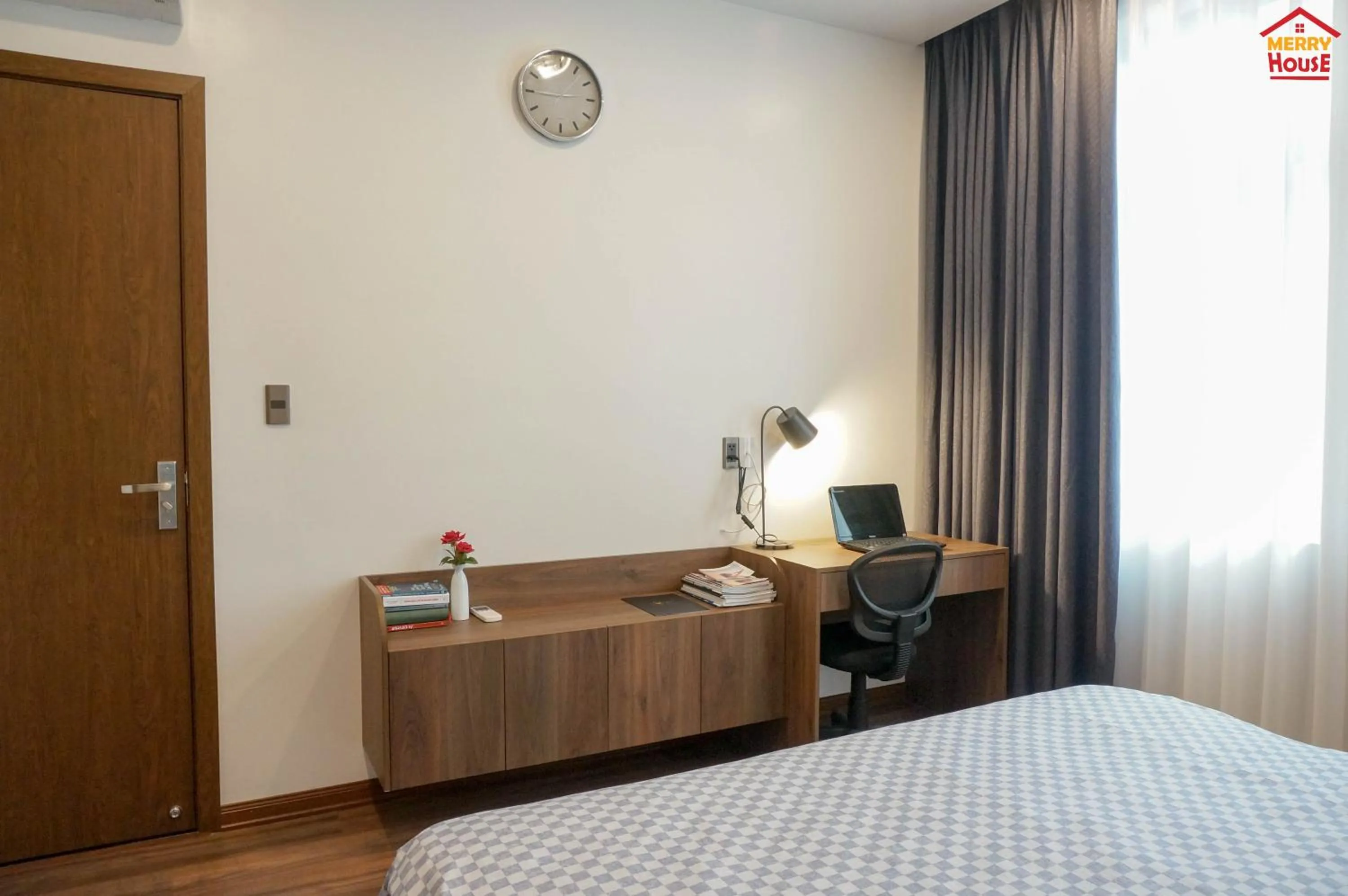 Bed in Merry House Imperia