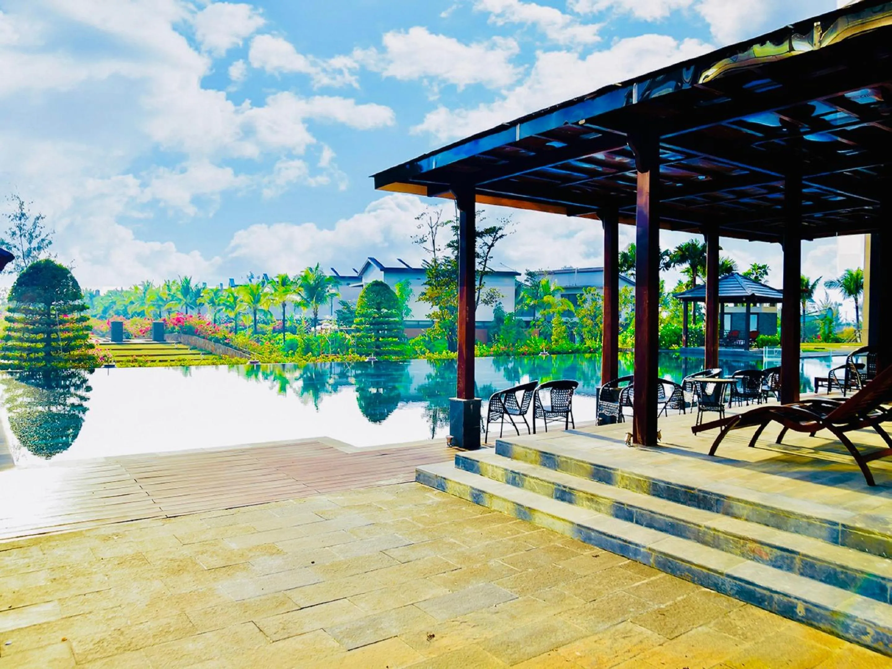 Day in Sonaga Beach Resort & Villas Phu Quoc