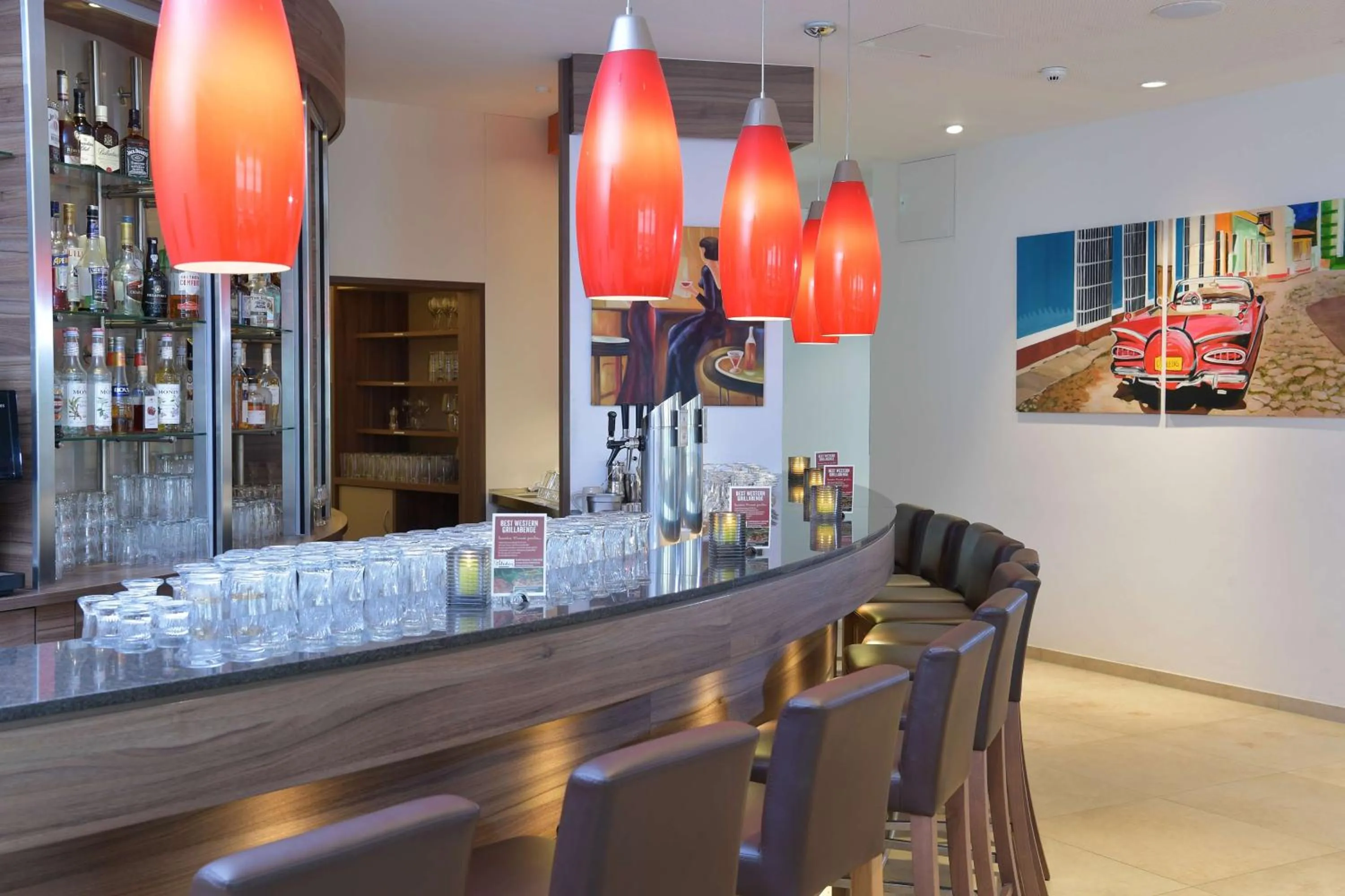 Lounge or bar in Best Western Queens Hotel Pforzheim-Niefern