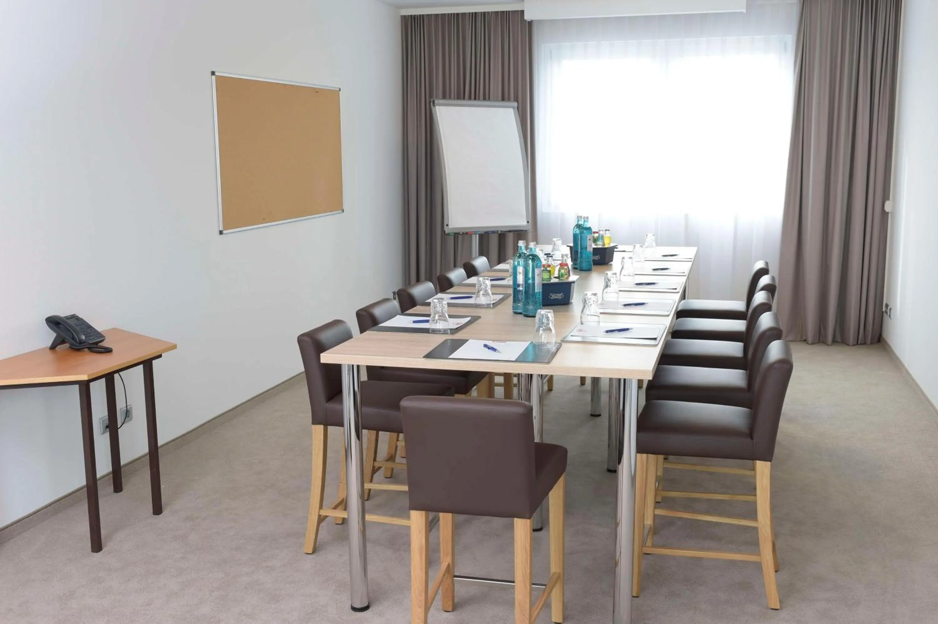 Meeting/conference room in Best Western Queens Hotel Pforzheim-Niefern