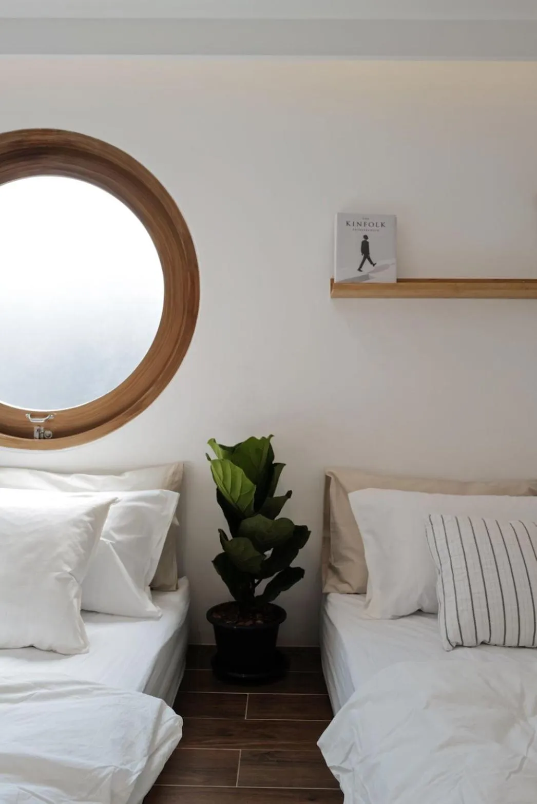 Bed in Marlowe-Tony's home