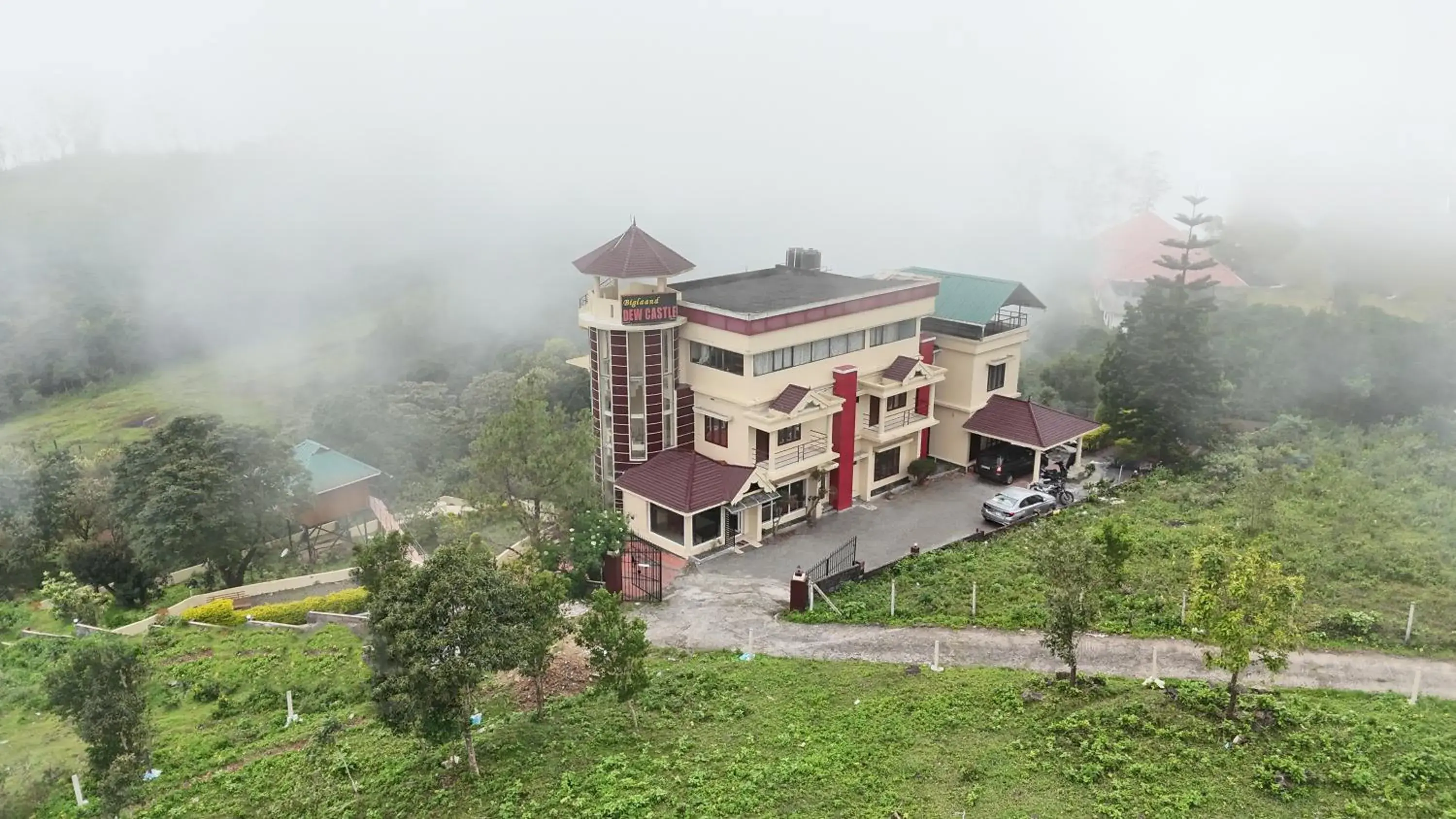 Biglaand Dew Castle Biglaand Dew Castle