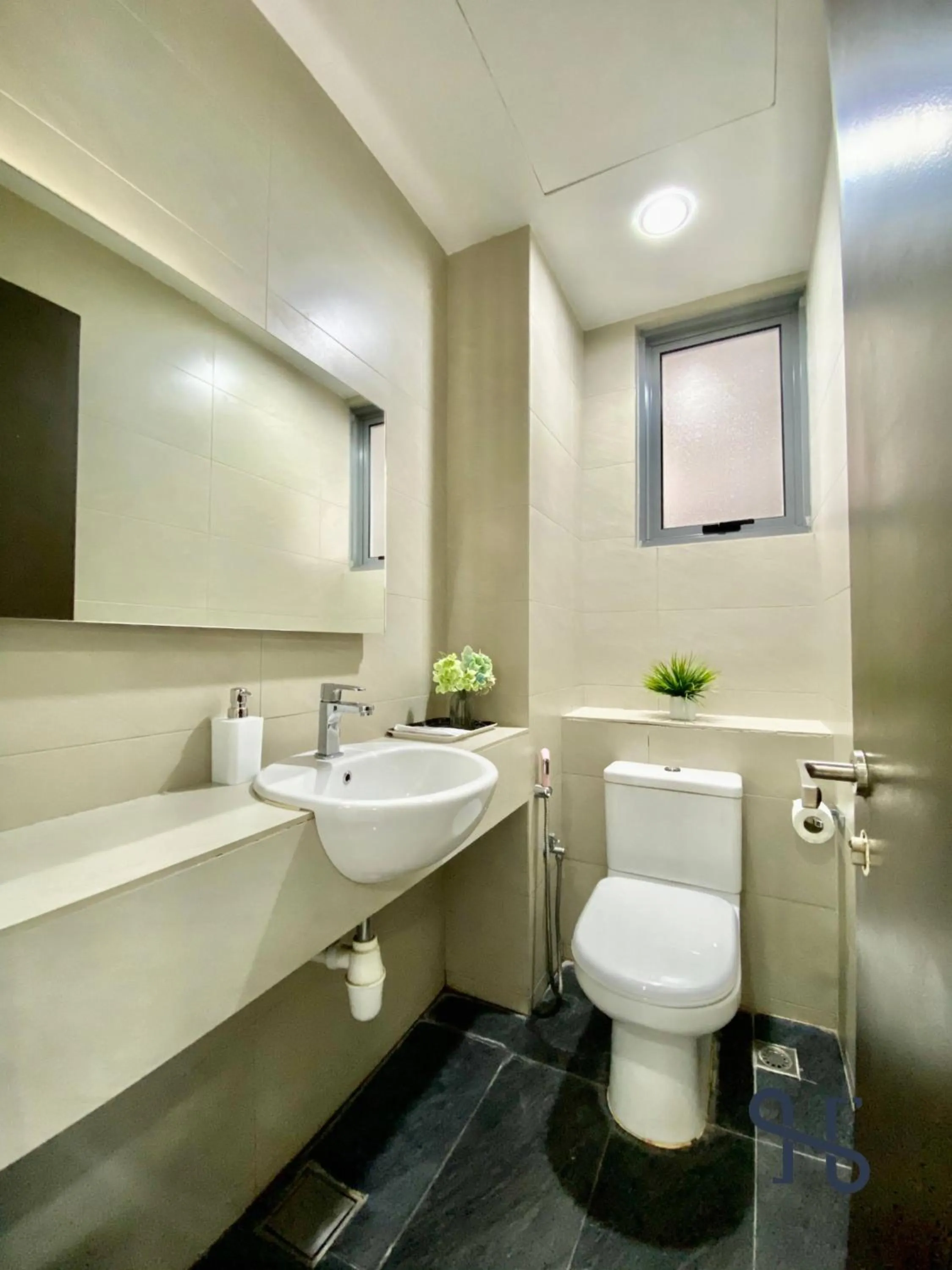 Shower in Homesuite' Home at The Loft