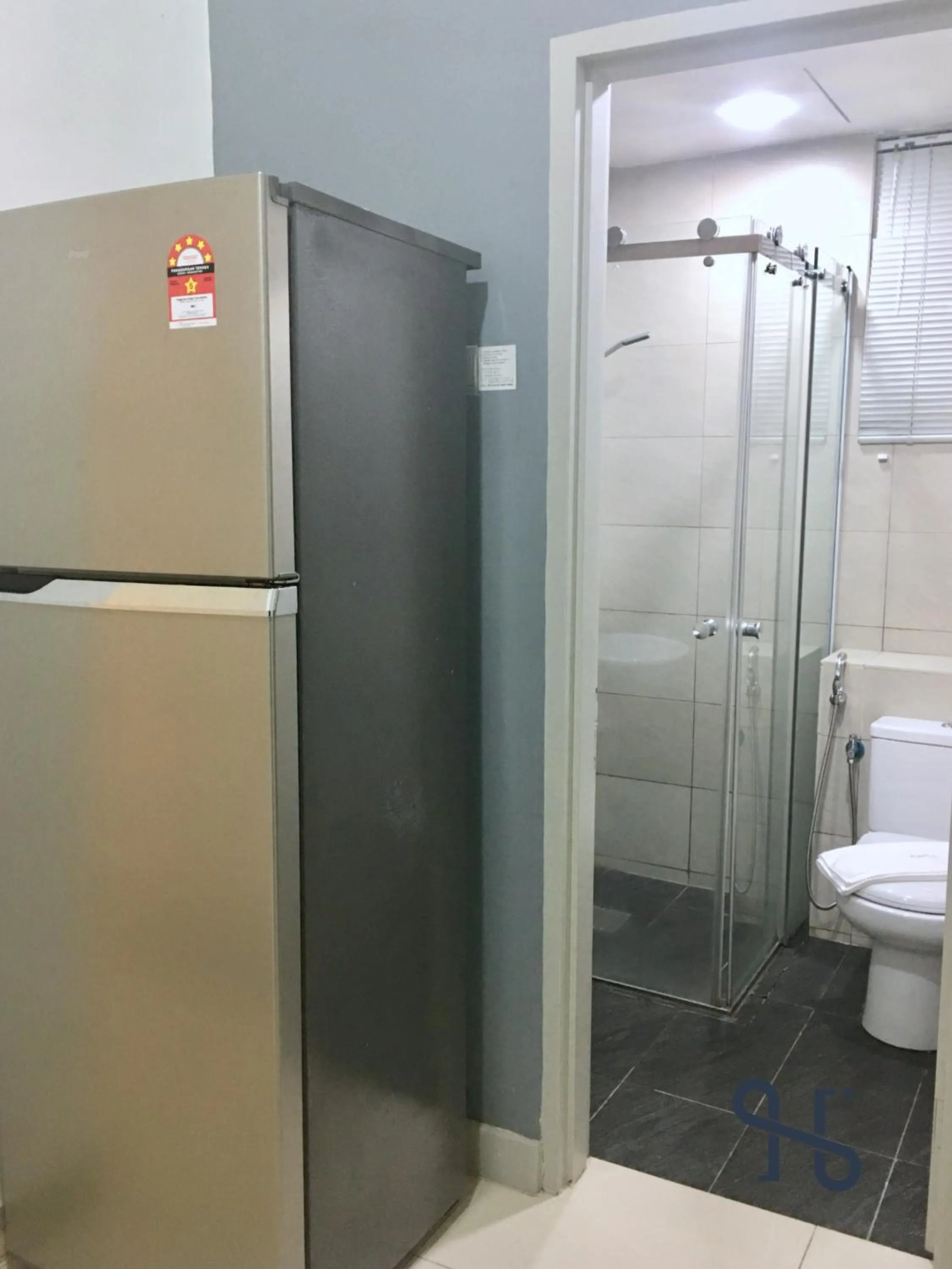 Shower in Homesuite' Home at The Loft