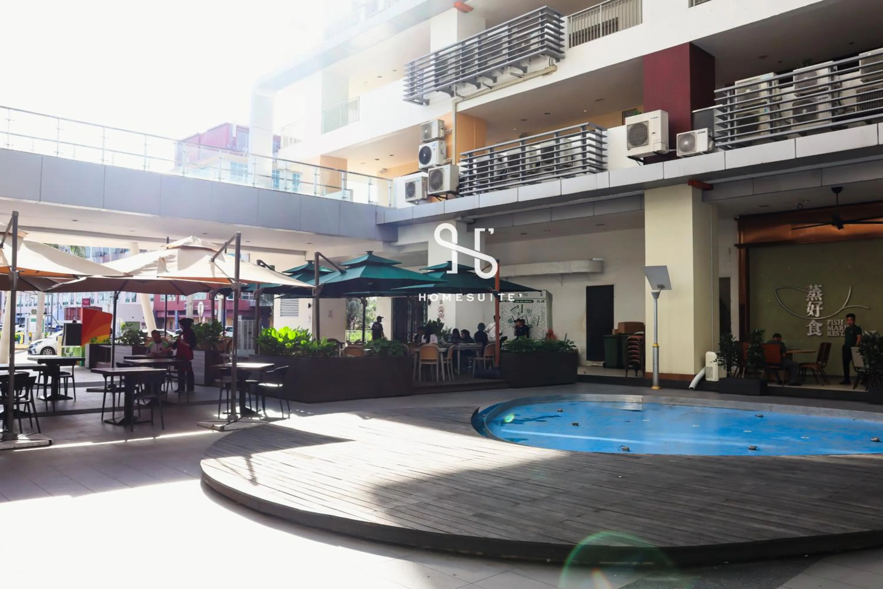 Neighbourhood in Homesuite' Home at The Loft