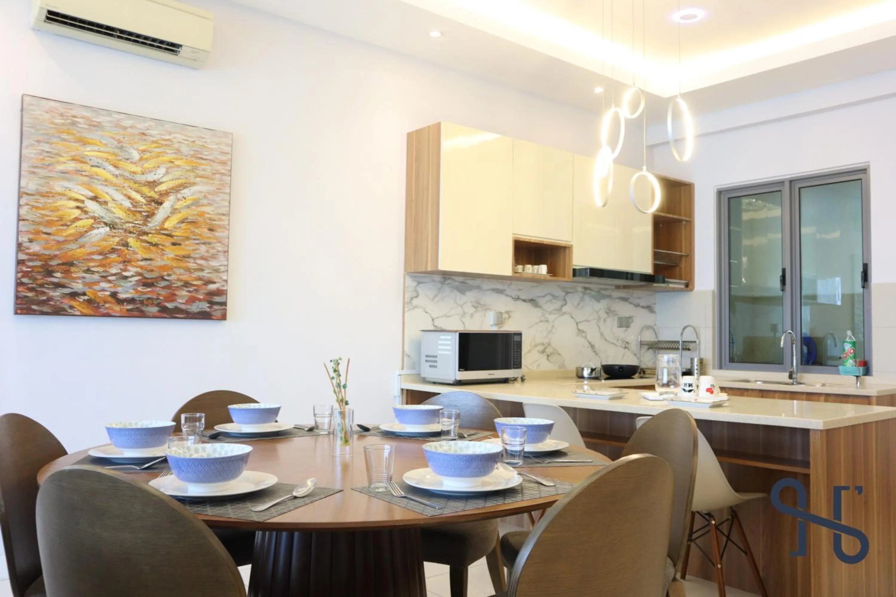 Kitchen or kitchenette in Homesuite' Home at The Loft