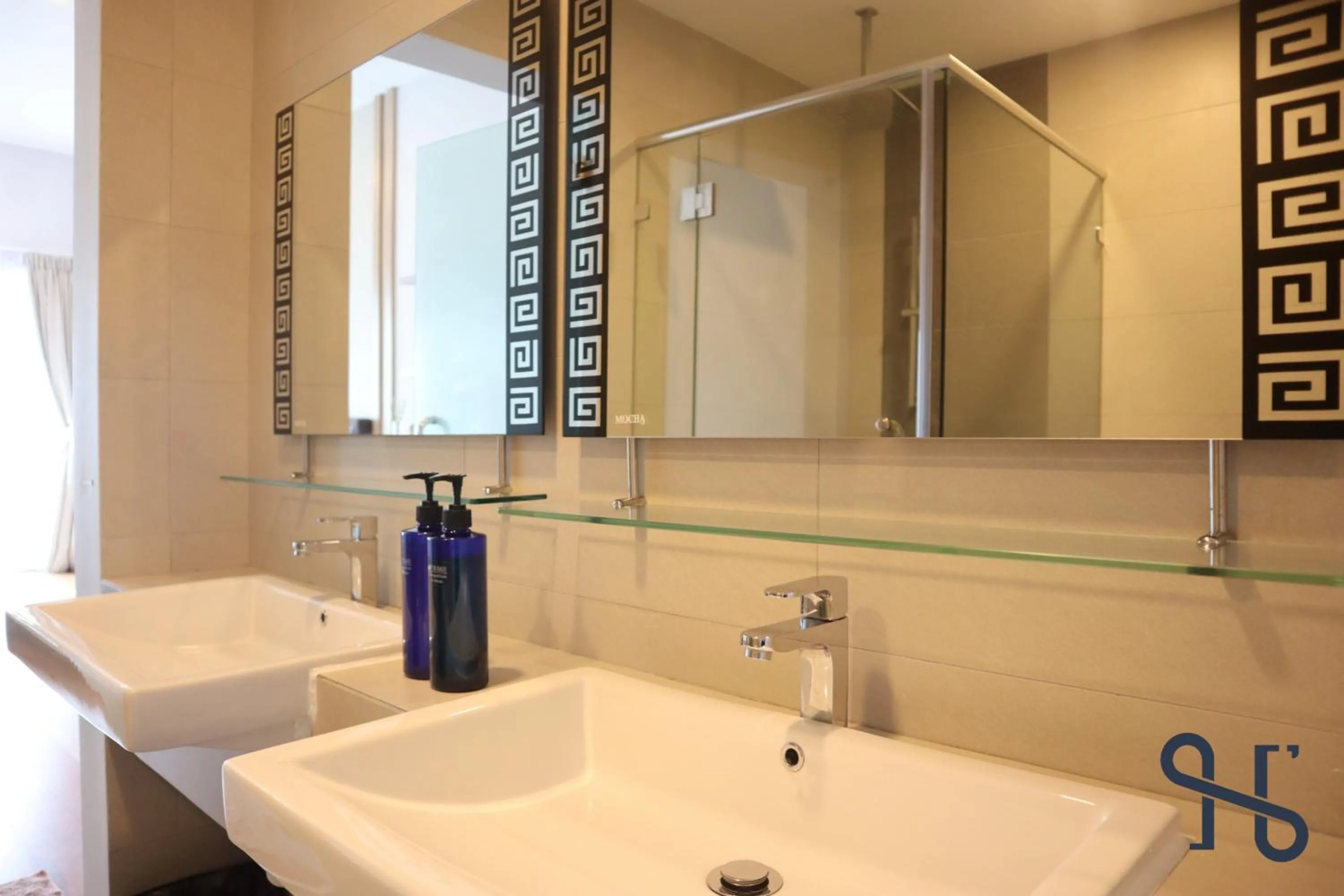 Shower in Homesuite' Home at The Loft