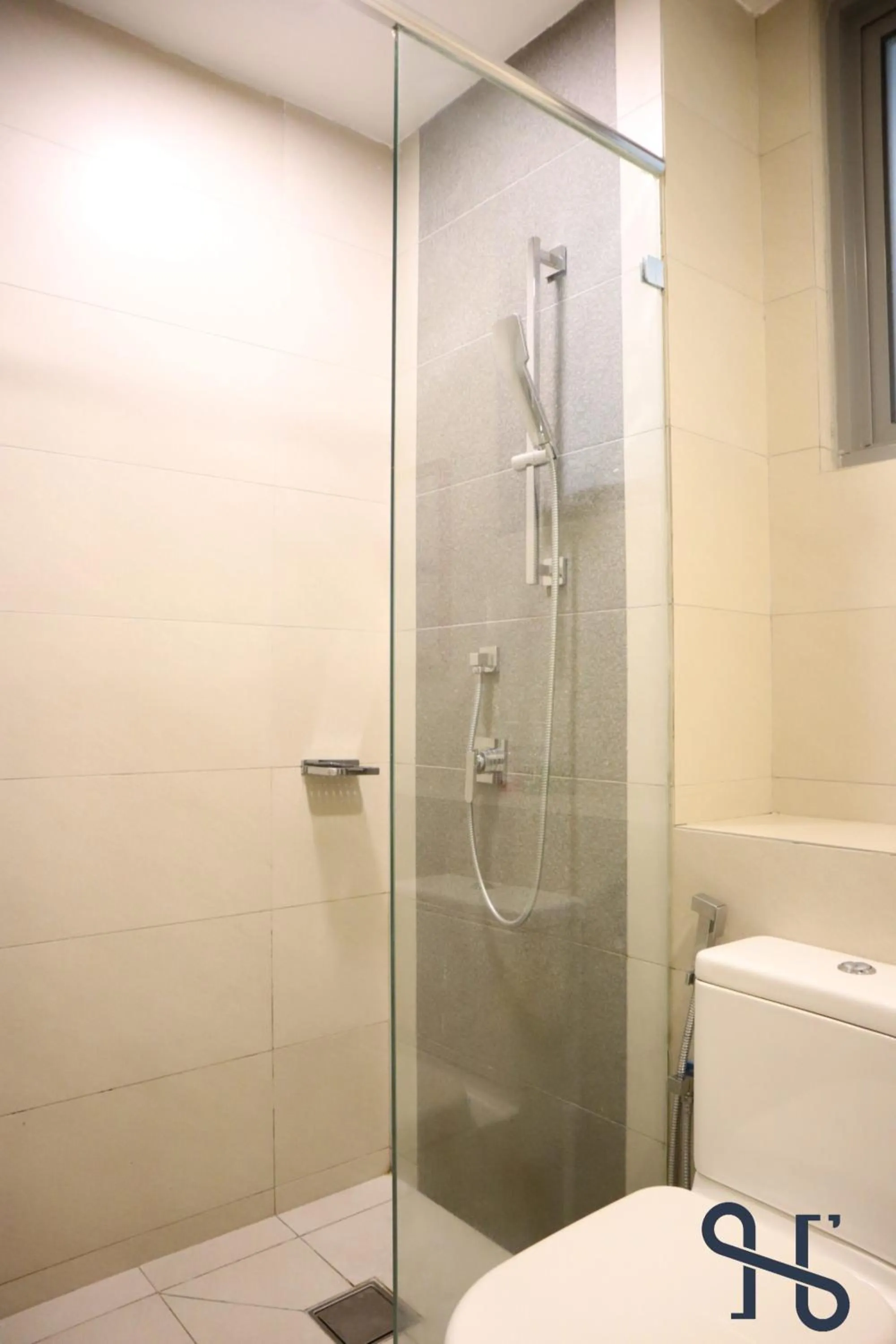 Shower in Homesuite' Home at The Loft