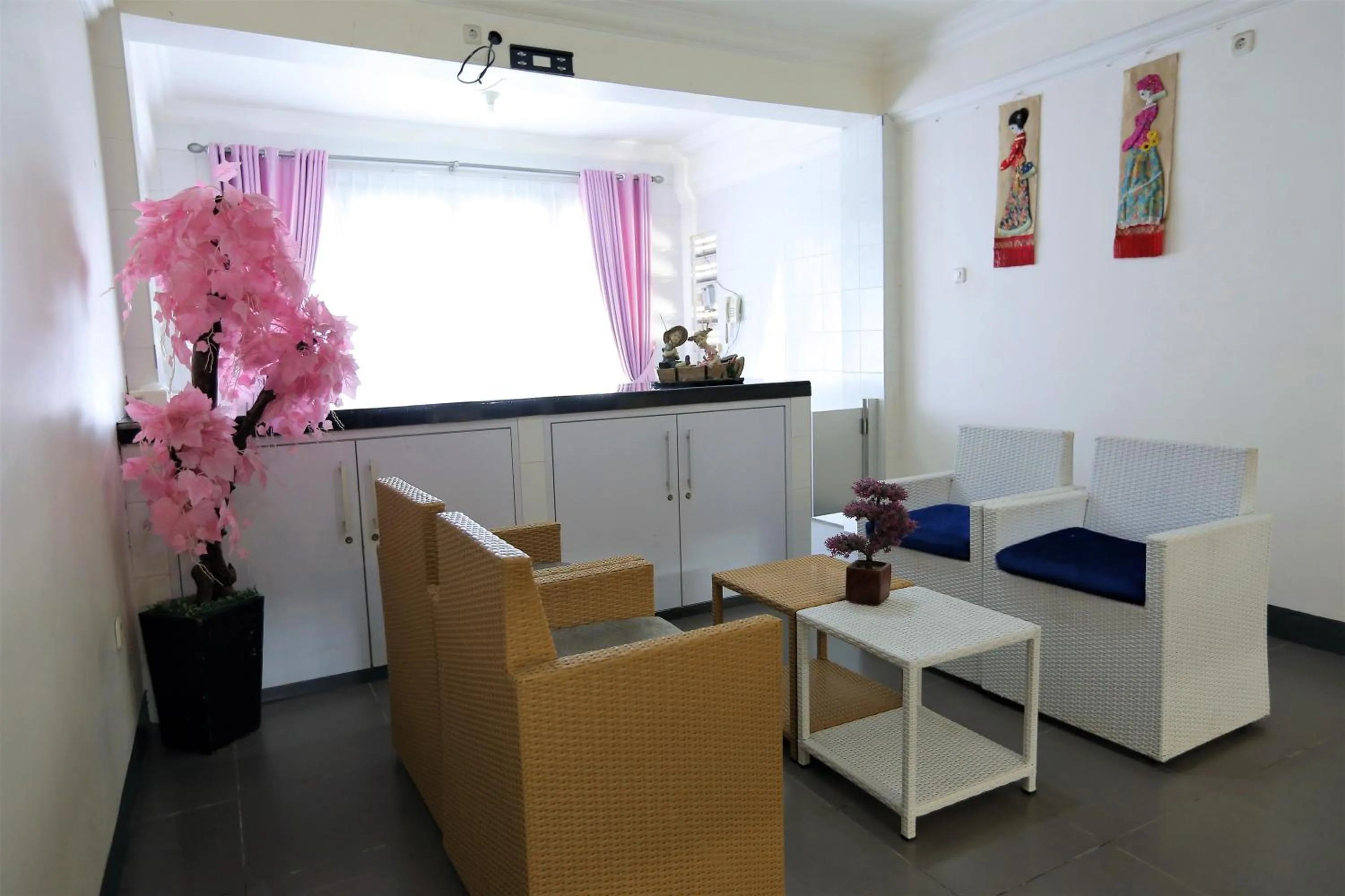 Living room in Gading Guest House