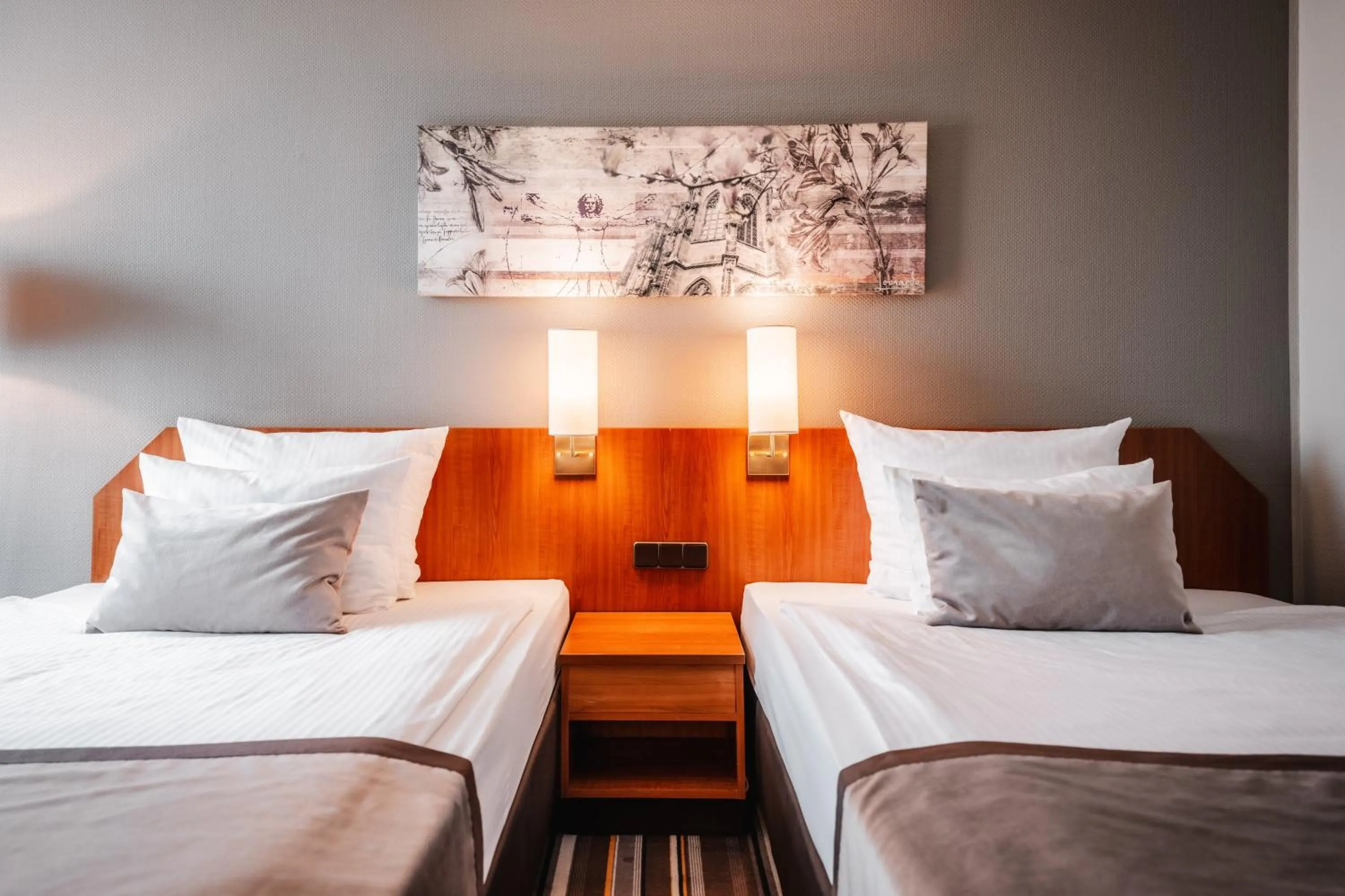 Bedroom, Bed in Leonardo Hotel Aachen