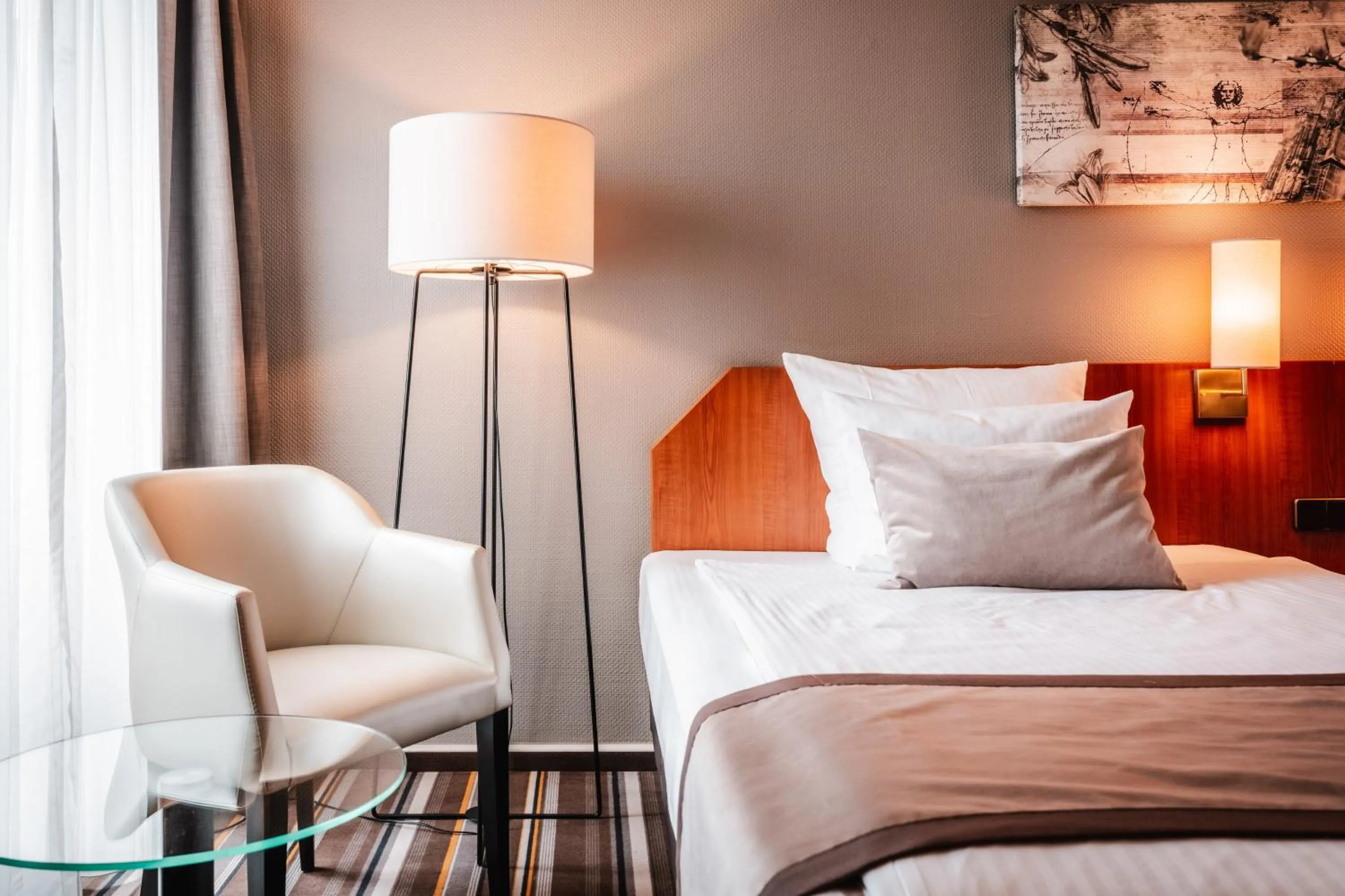 Photo of the whole room, Bed in Leonardo Hotel Aachen