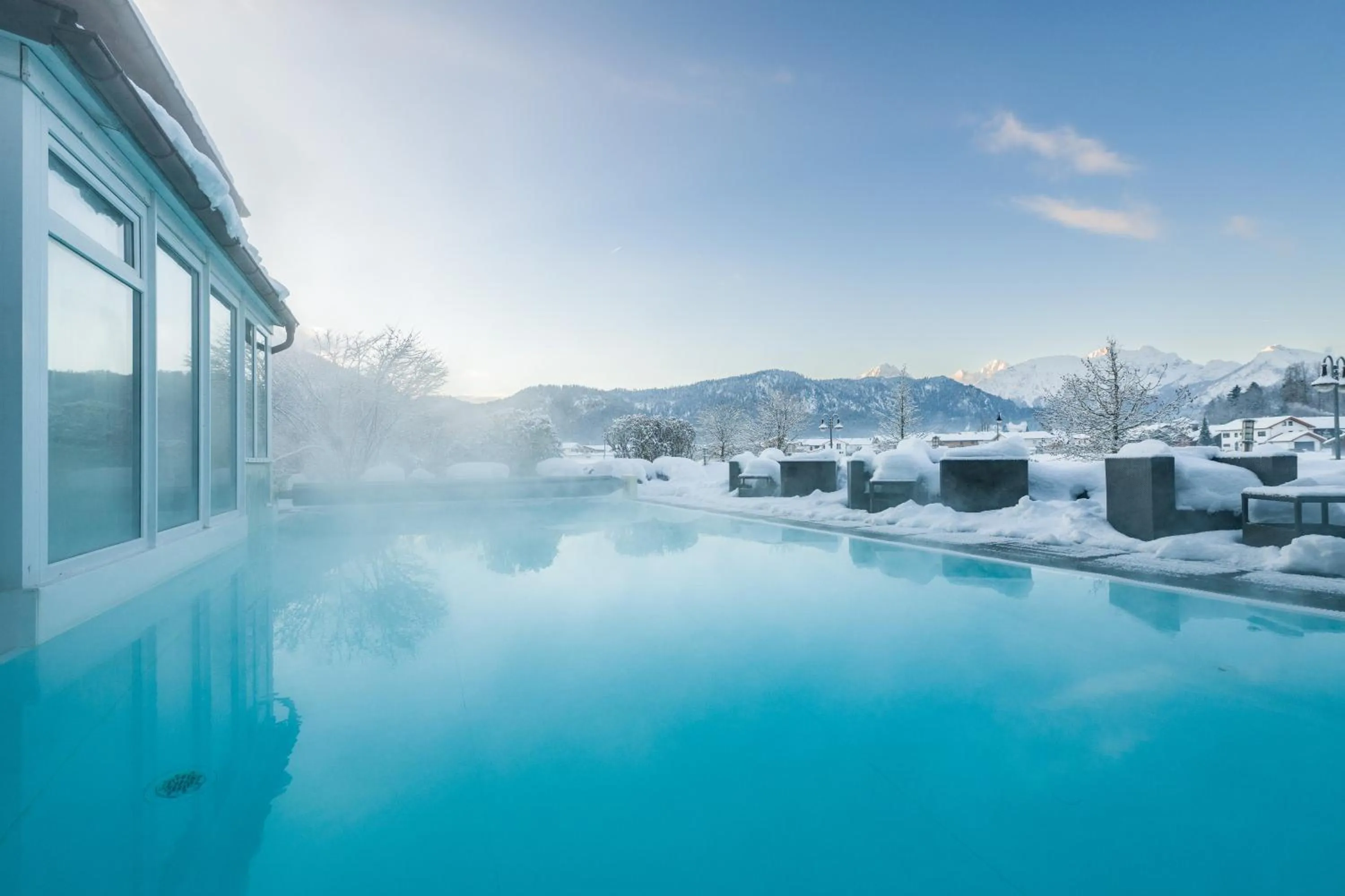 Swimming pool in Hotel Sommer - Urlaubs- und Wellnesshotel