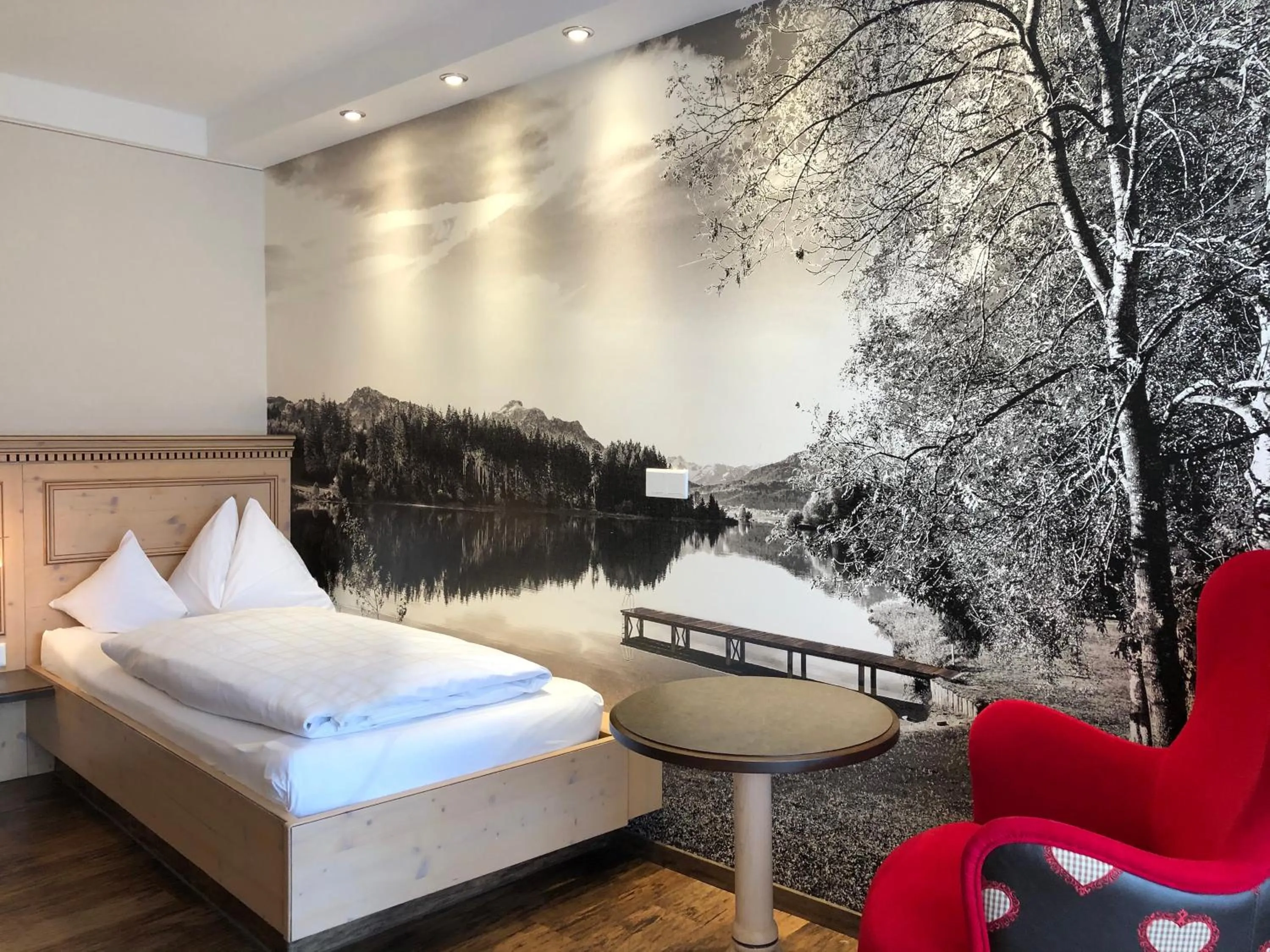 Photo of the whole room, Bed in Hotel Sommer - Urlaubs- und Wellnesshotel