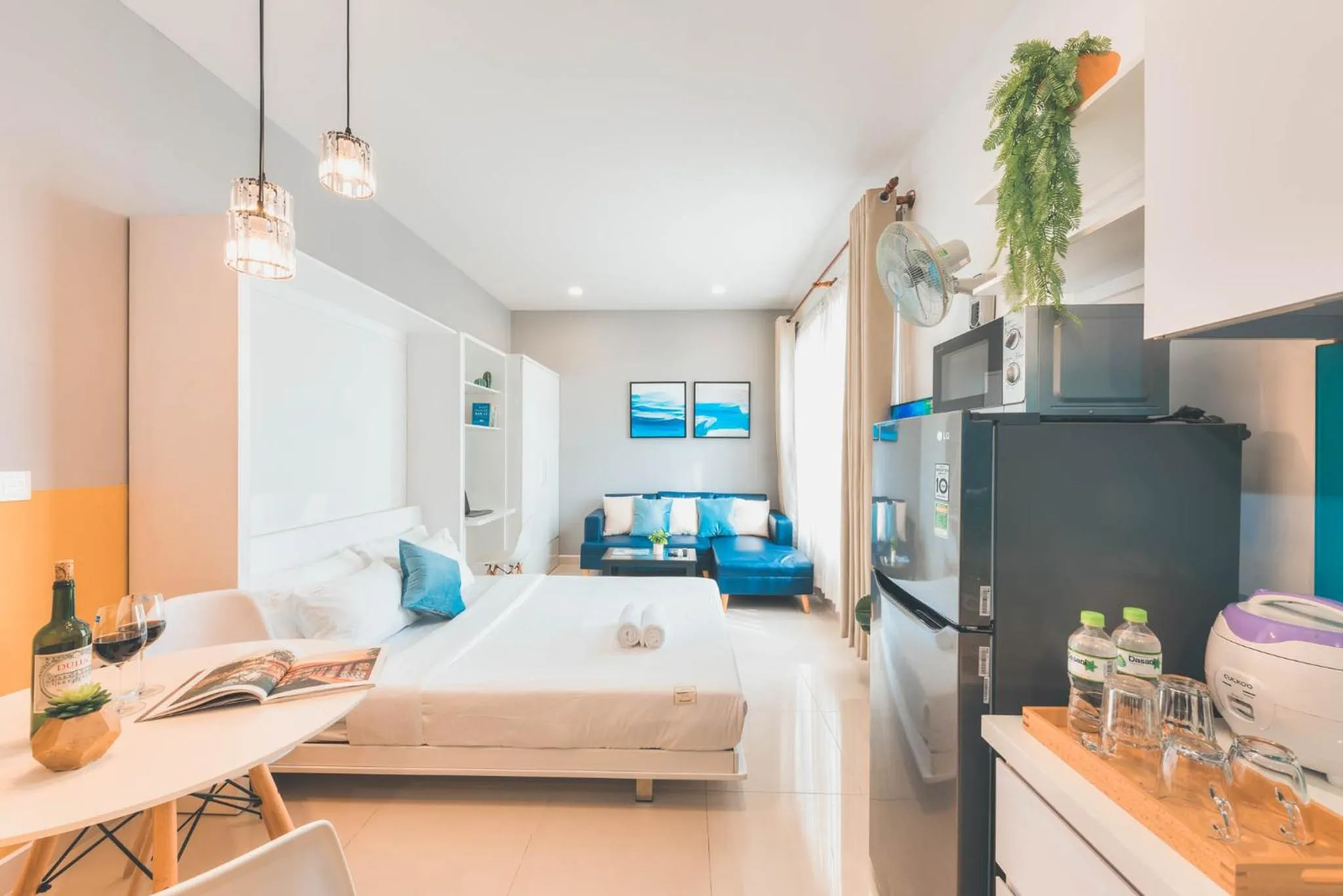 Photo of the whole room, Bed in S Lux Apartment