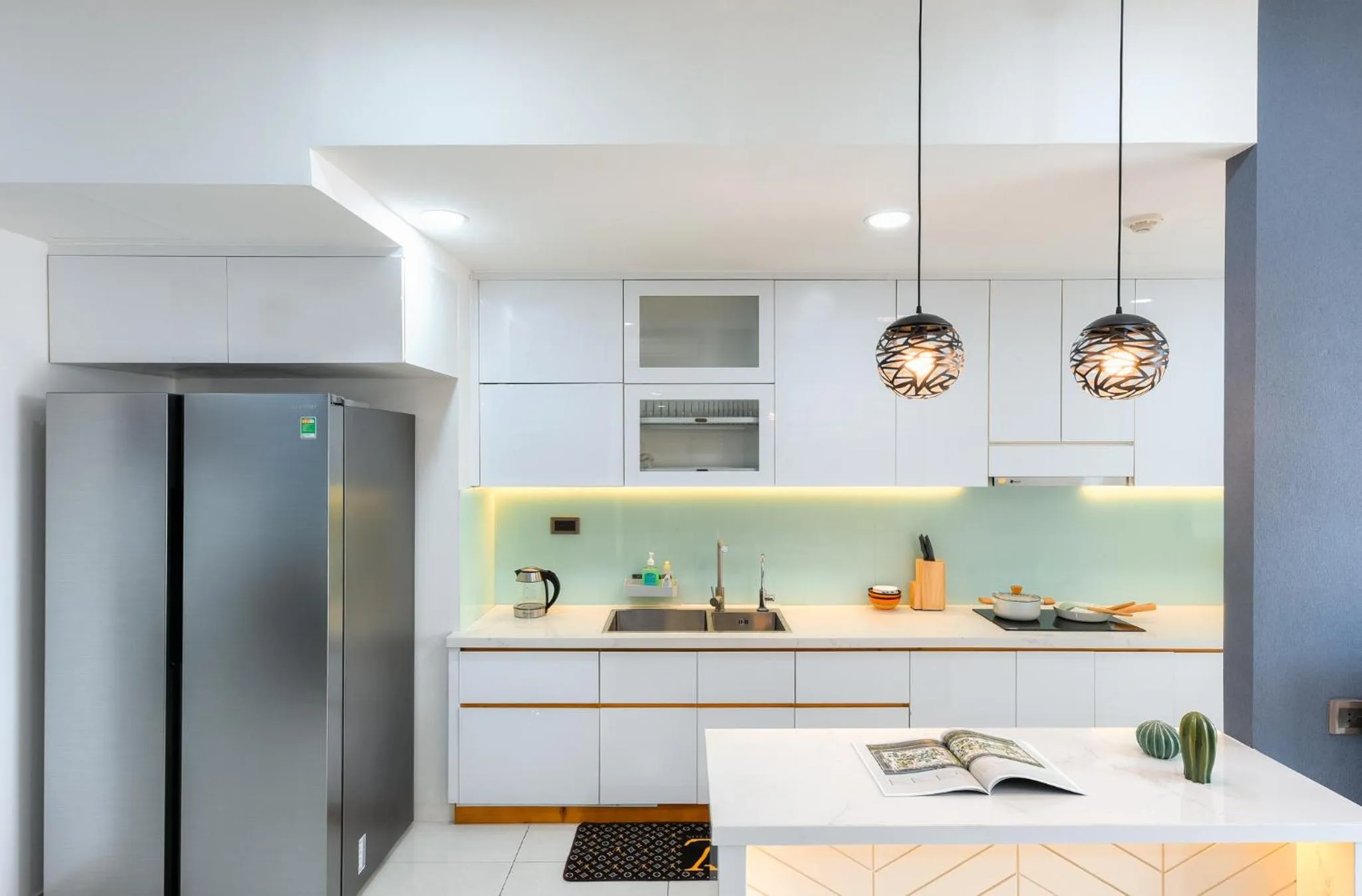 minibar in S Lux Apartment